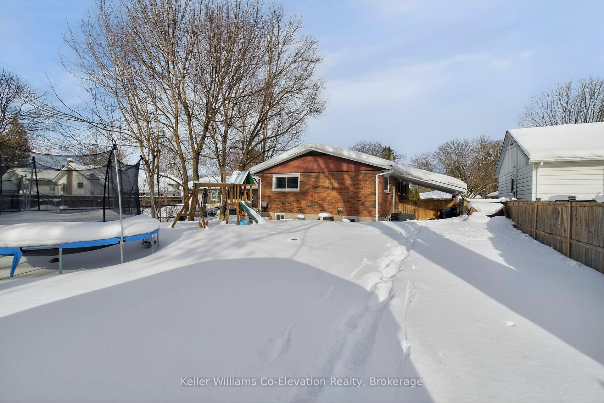 Photo 27 of 340 Eighth Street, Midland — HOMEH