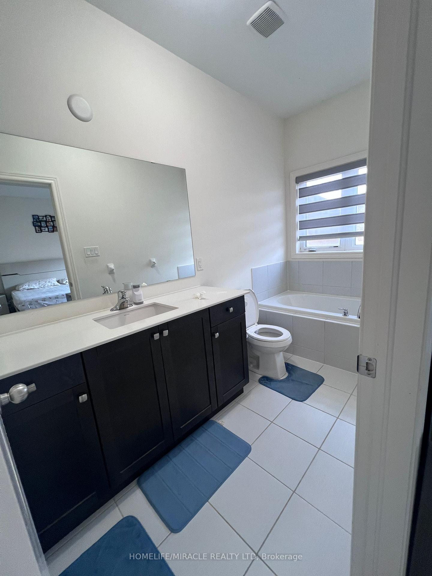 Photo 18 of 85 Cobriza Crescent, Brampton, Northwest Brampton — HOMEH