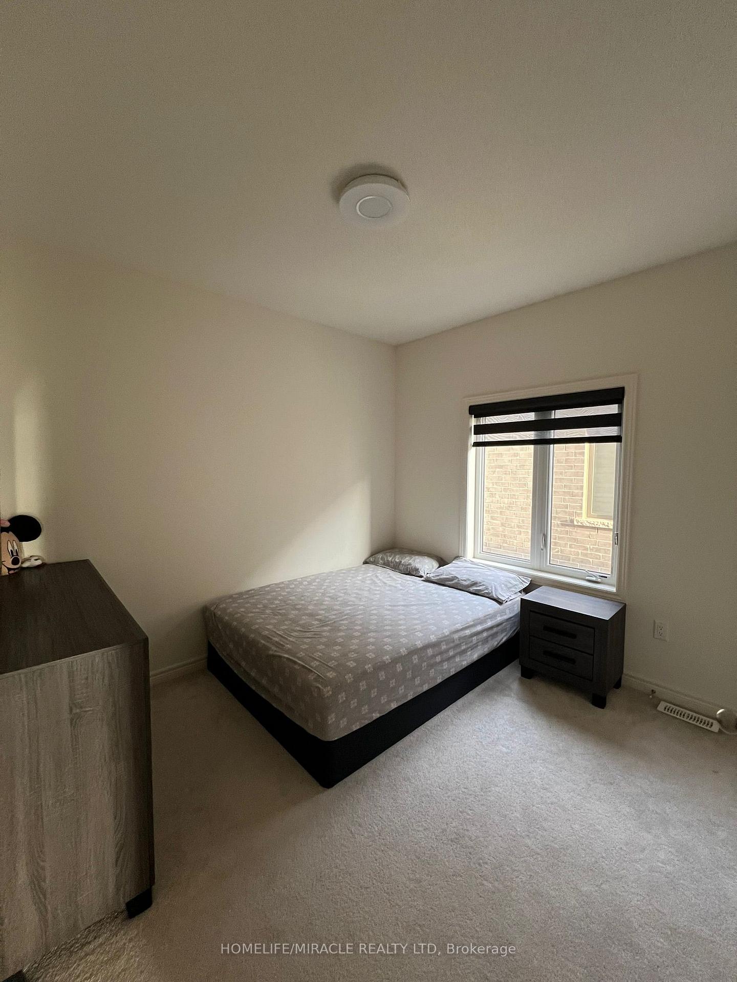 Photo 22 of 85 Cobriza Crescent, Brampton, Northwest Brampton — HOMEH