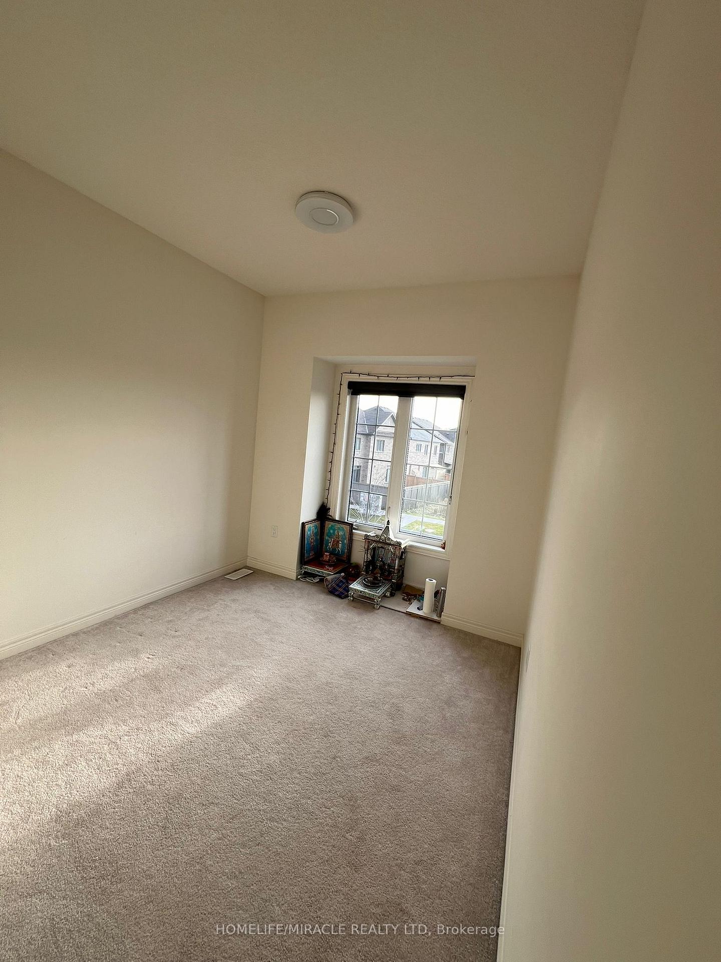 Photo 26 of 85 Cobriza Crescent, Brampton, Northwest Brampton — HOMEH