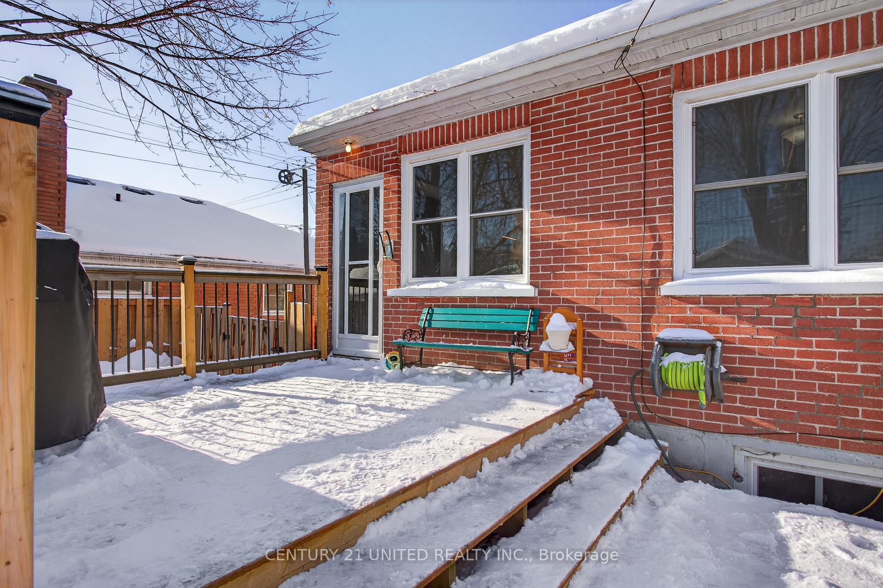 Photo 35 of 814 Argyle Street, Peterborough, Northcrest Ward 5 — HOMEH
