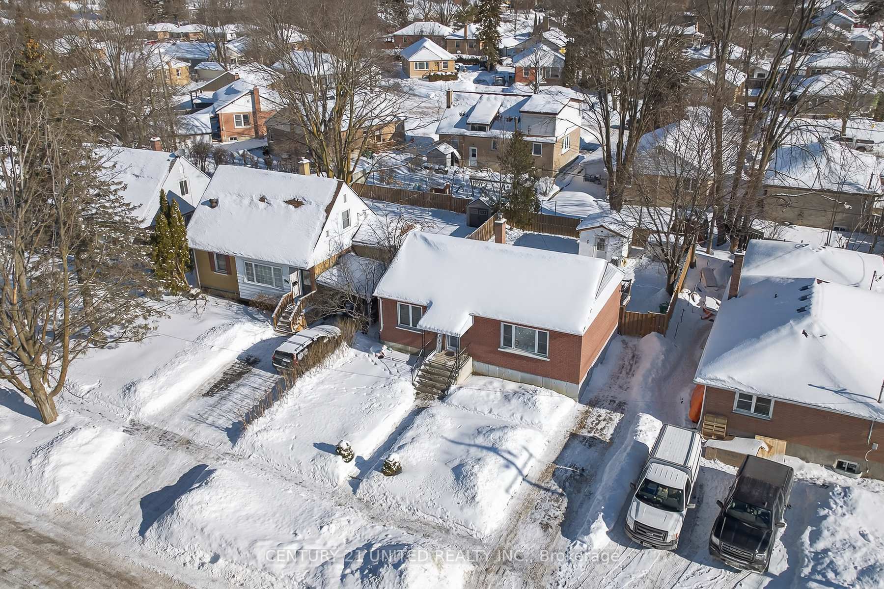 Photo 47 of 814 Argyle Street, Peterborough, Northcrest Ward 5 — HOMEH