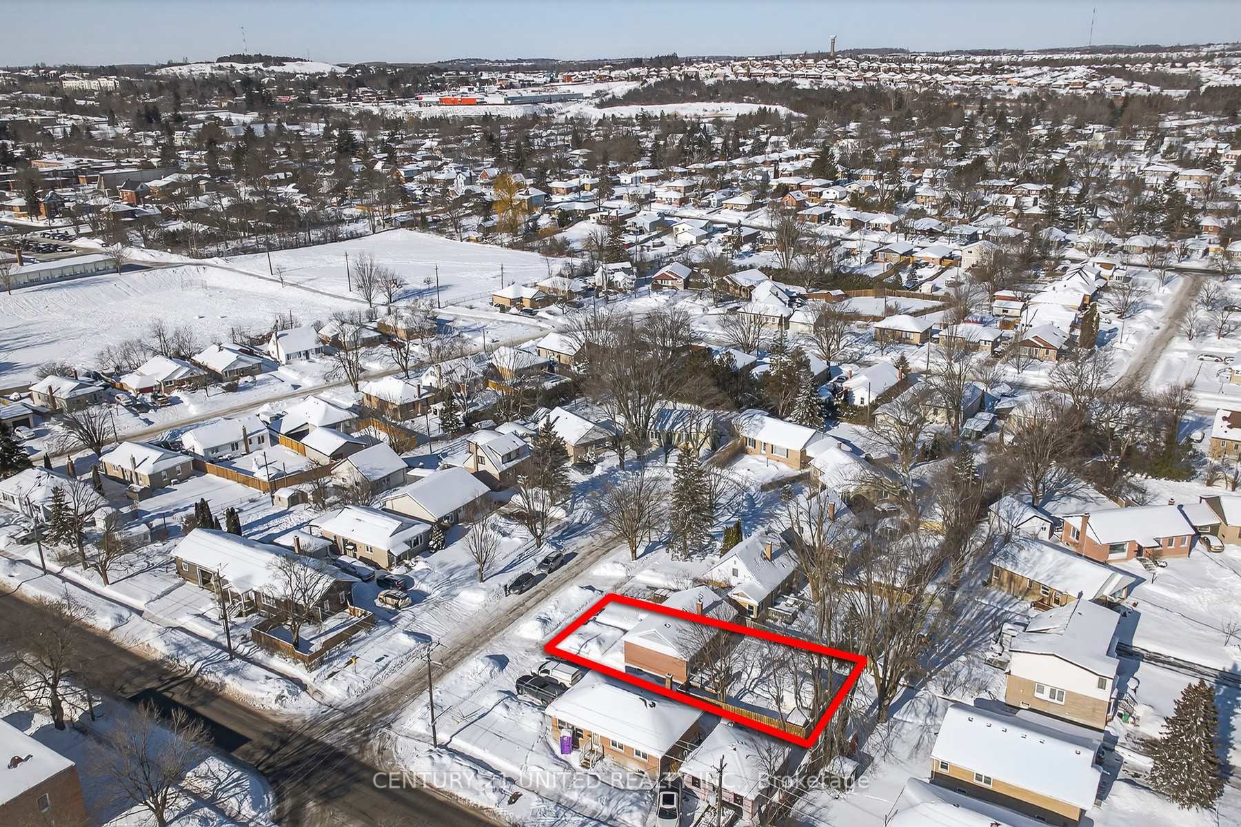 Photo 43 of 814 Argyle Street, Peterborough, Northcrest Ward 5 — HOMEH