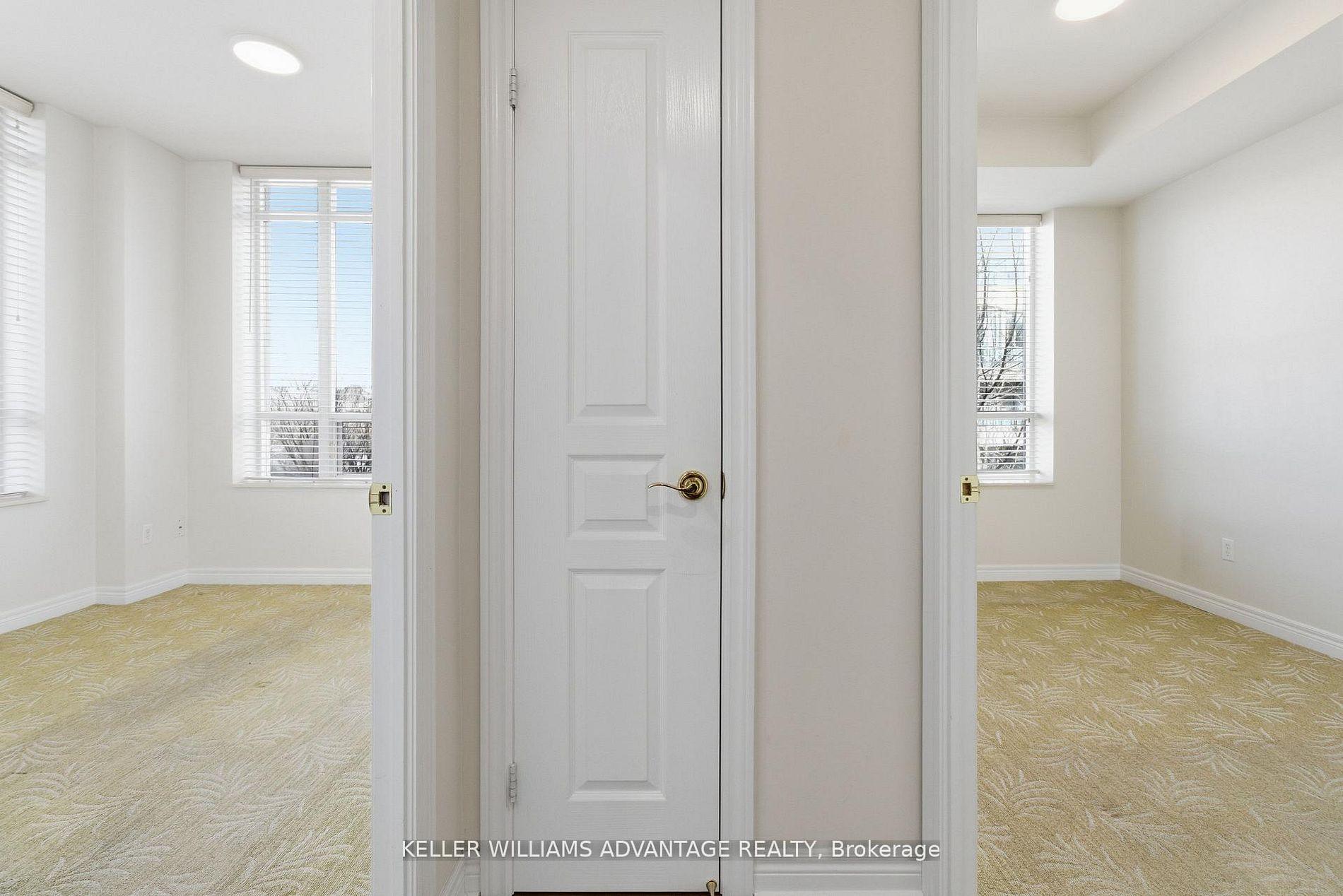 Photo 17 of Unit 305, 9 Boardwalk Drive, Toronto, The Beaches — HOMEH