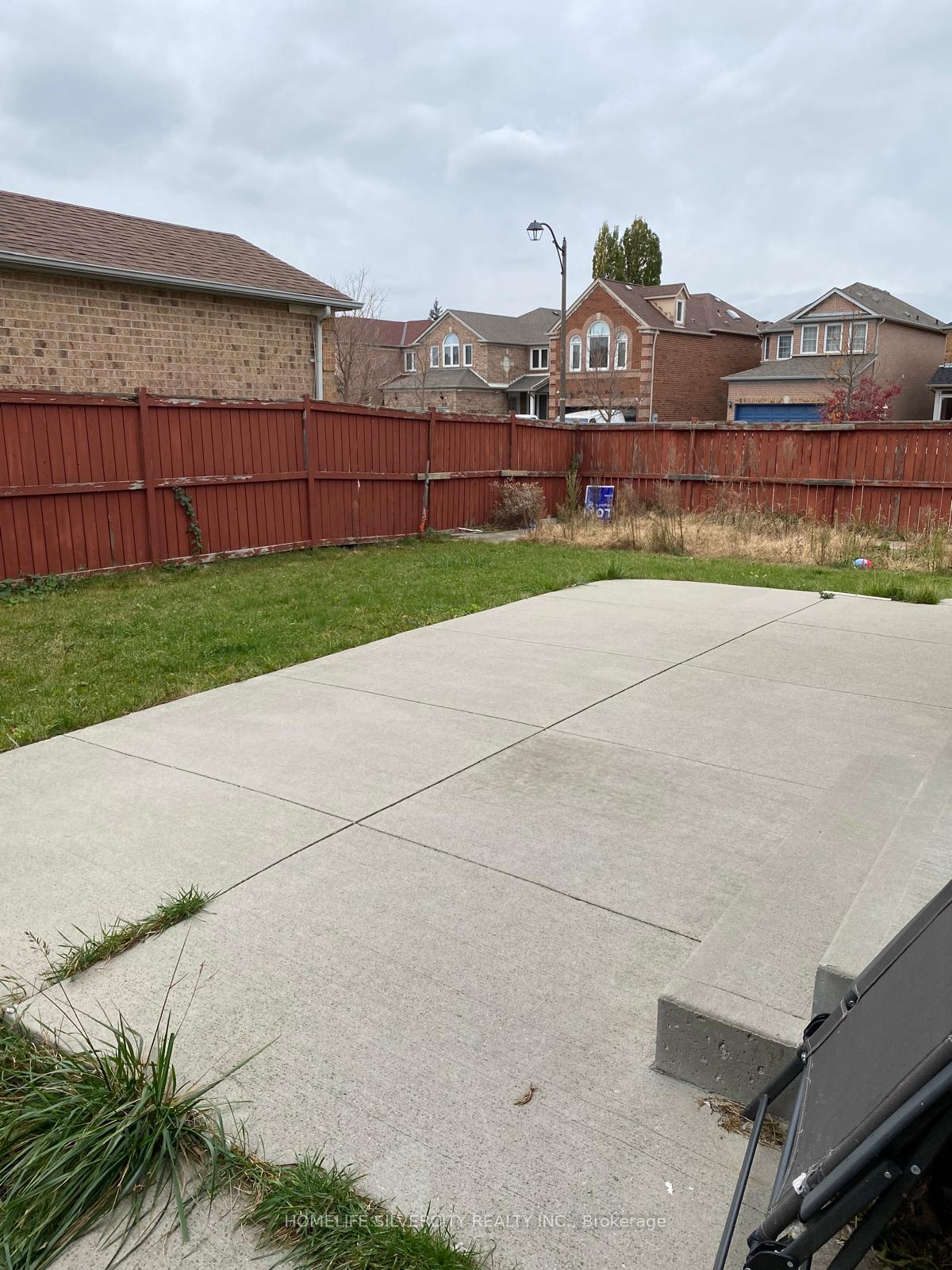 Photo 12 of 12` Buttercup Lane, Brampton, Sandringham-Wellington — HOMEH