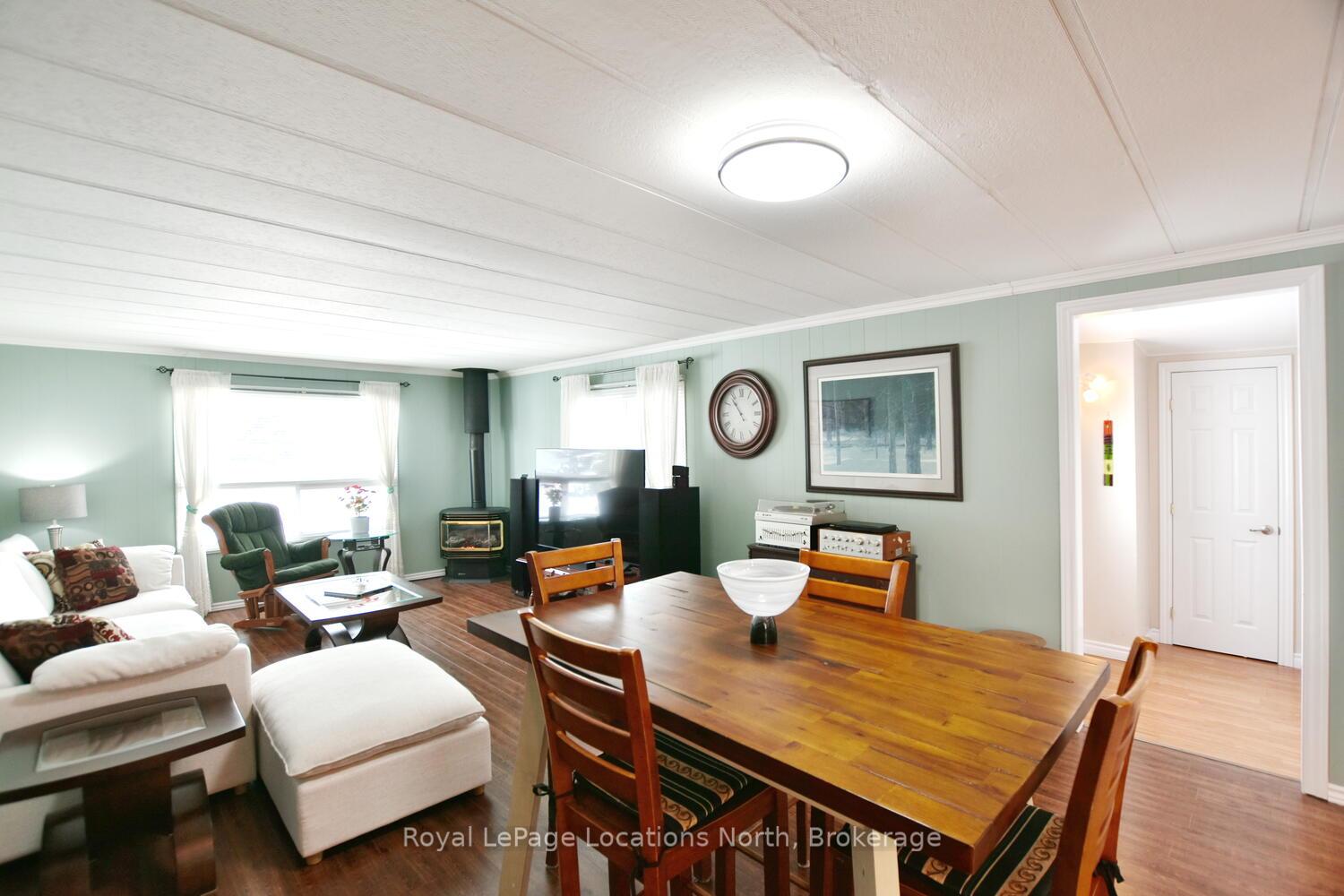 Photo 13 of 80 Georgian Glen Drive, Wasaga Beach — HOMEH