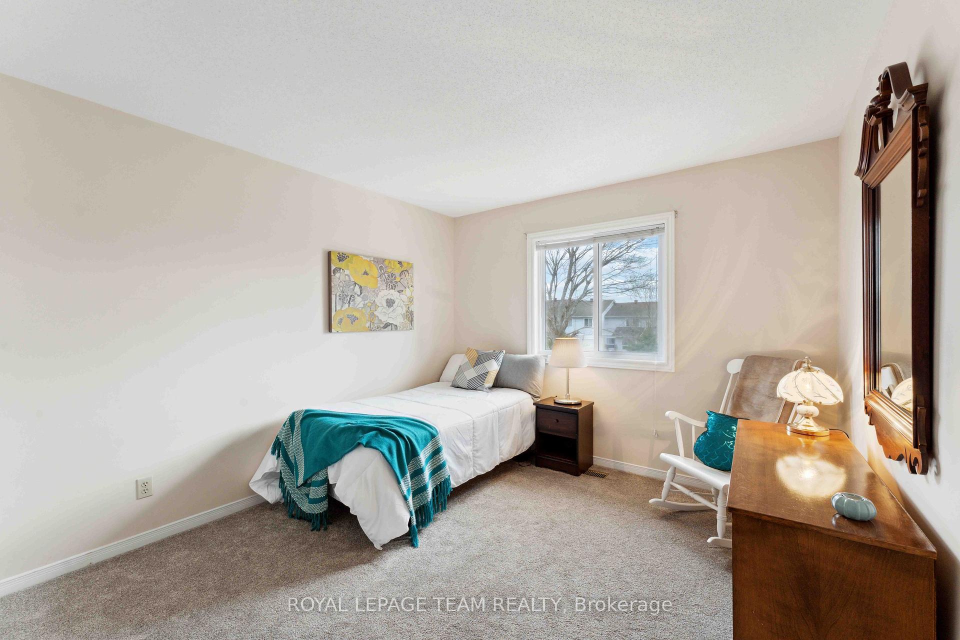 Photo 20 of 16 Royal Field Crescent, Ottawa, Barrhaven - Longfields — HOMEH