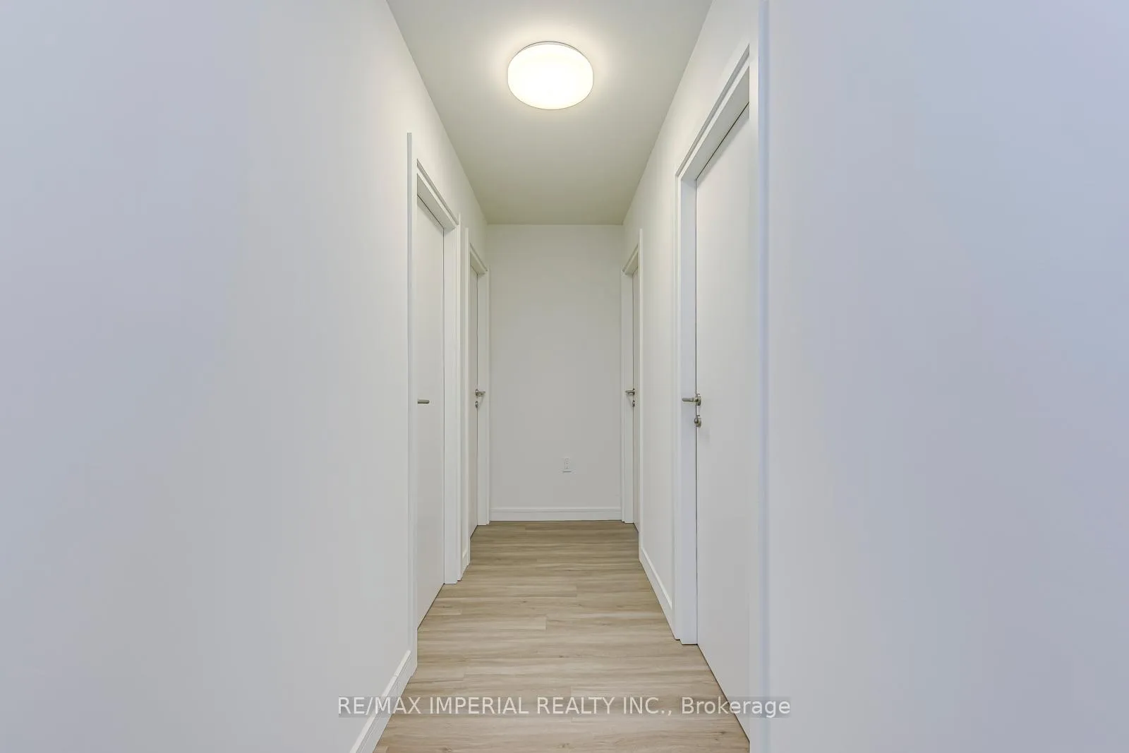 Photo 17 of Unit 1308, 49 Walnut Street S, Hamilton, Corktown — HOMEH