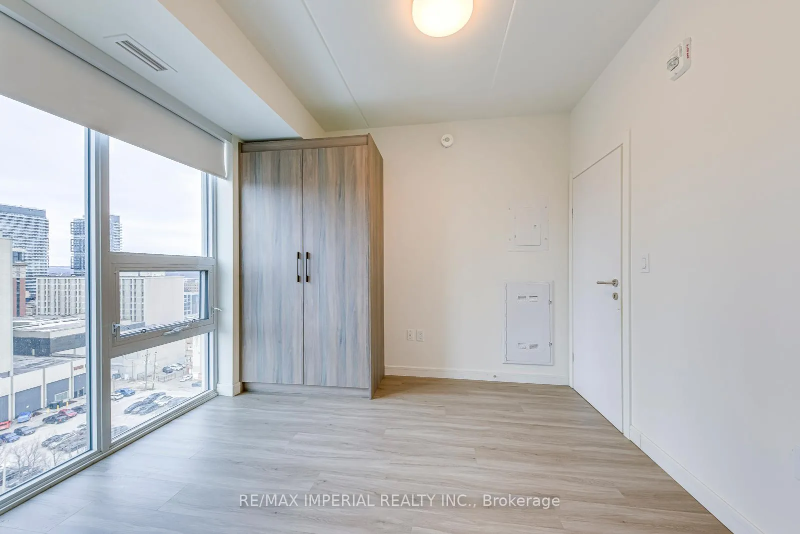 Photo 25 of Unit 1308, 49 Walnut Street S, Hamilton, Corktown — HOMEH