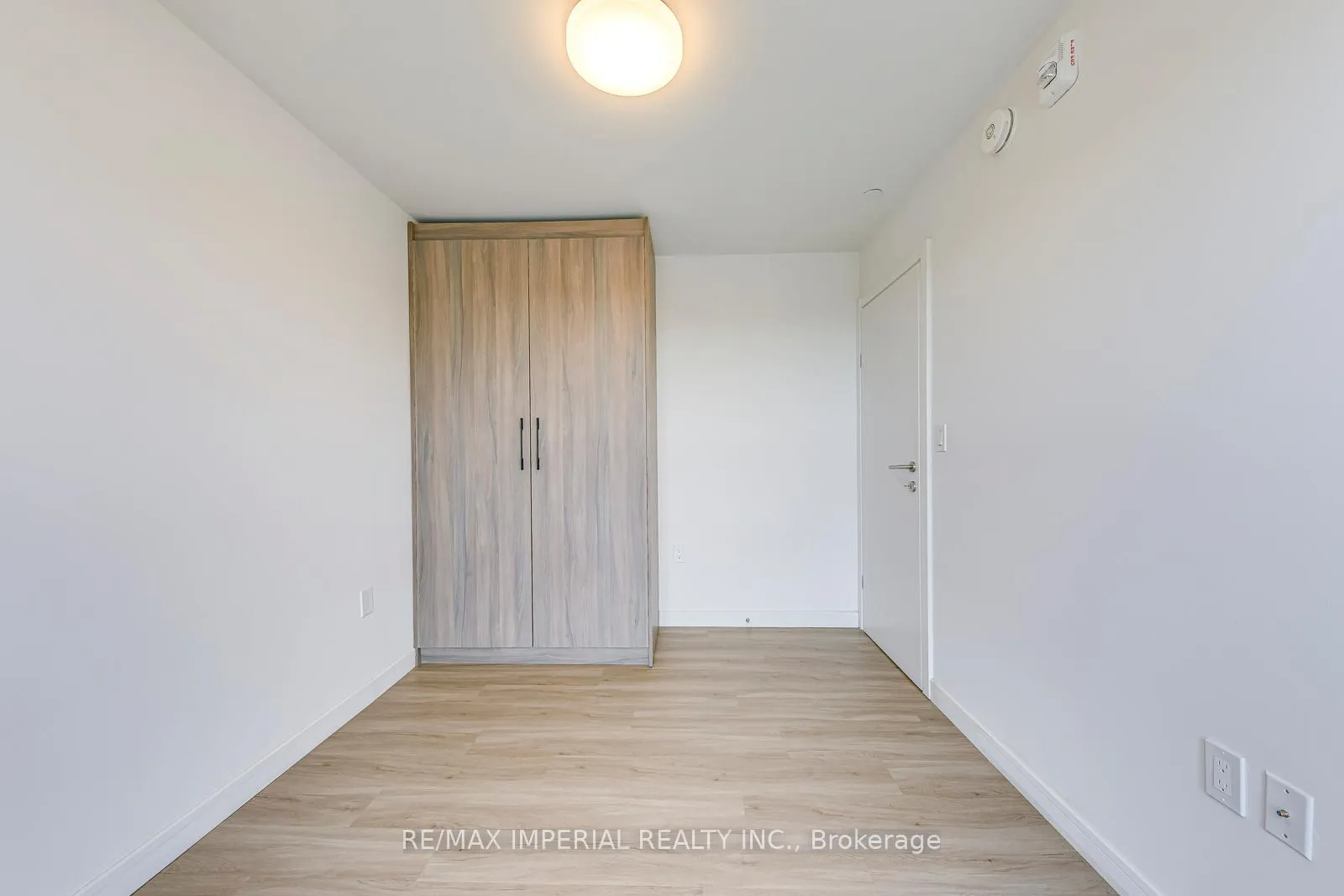 Photo 27 of Unit 1308, 49 Walnut Street S, Hamilton, Corktown — HOMEH