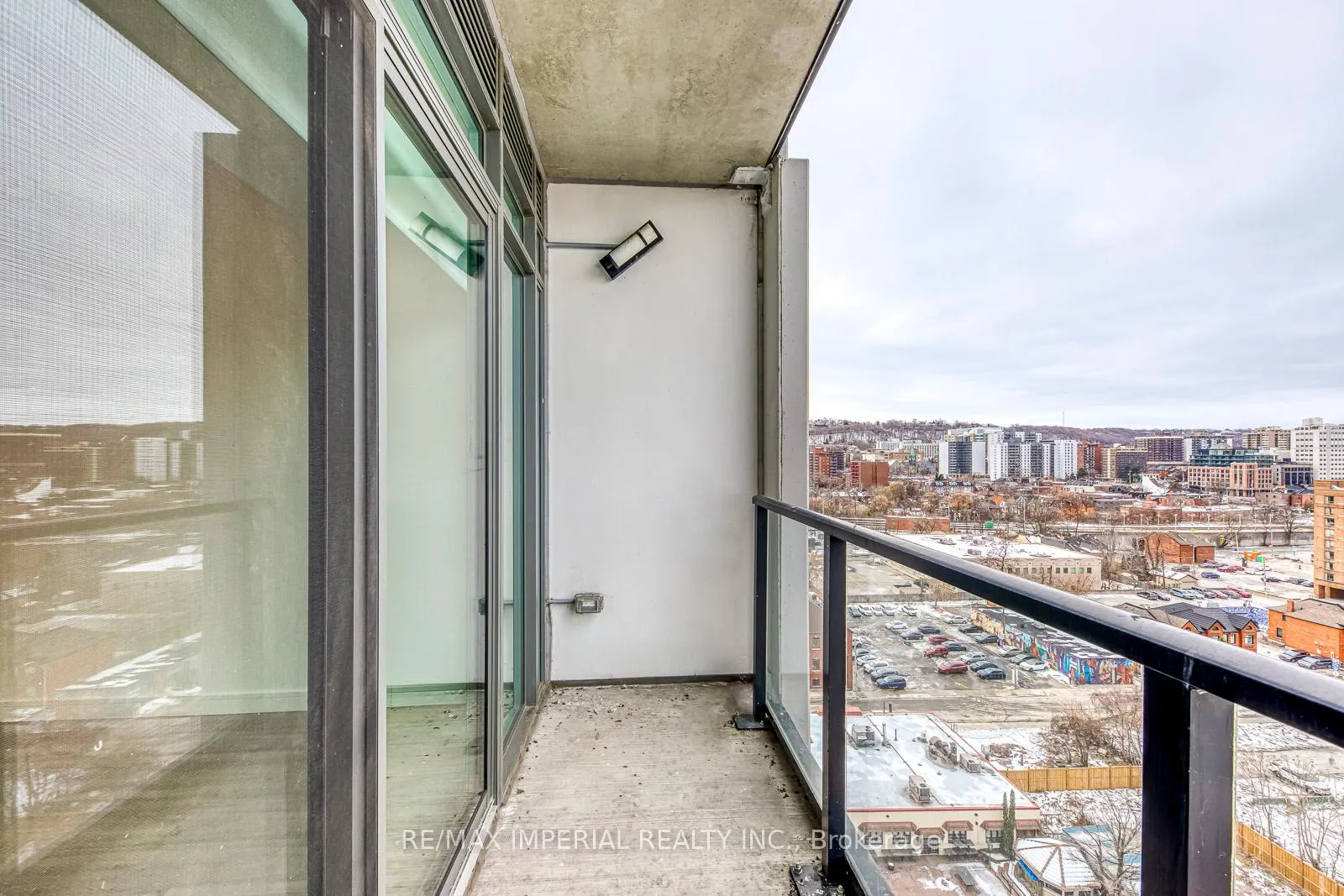 Photo 30 of Unit 1308, 49 Walnut Street S, Hamilton, Corktown — HOMEH