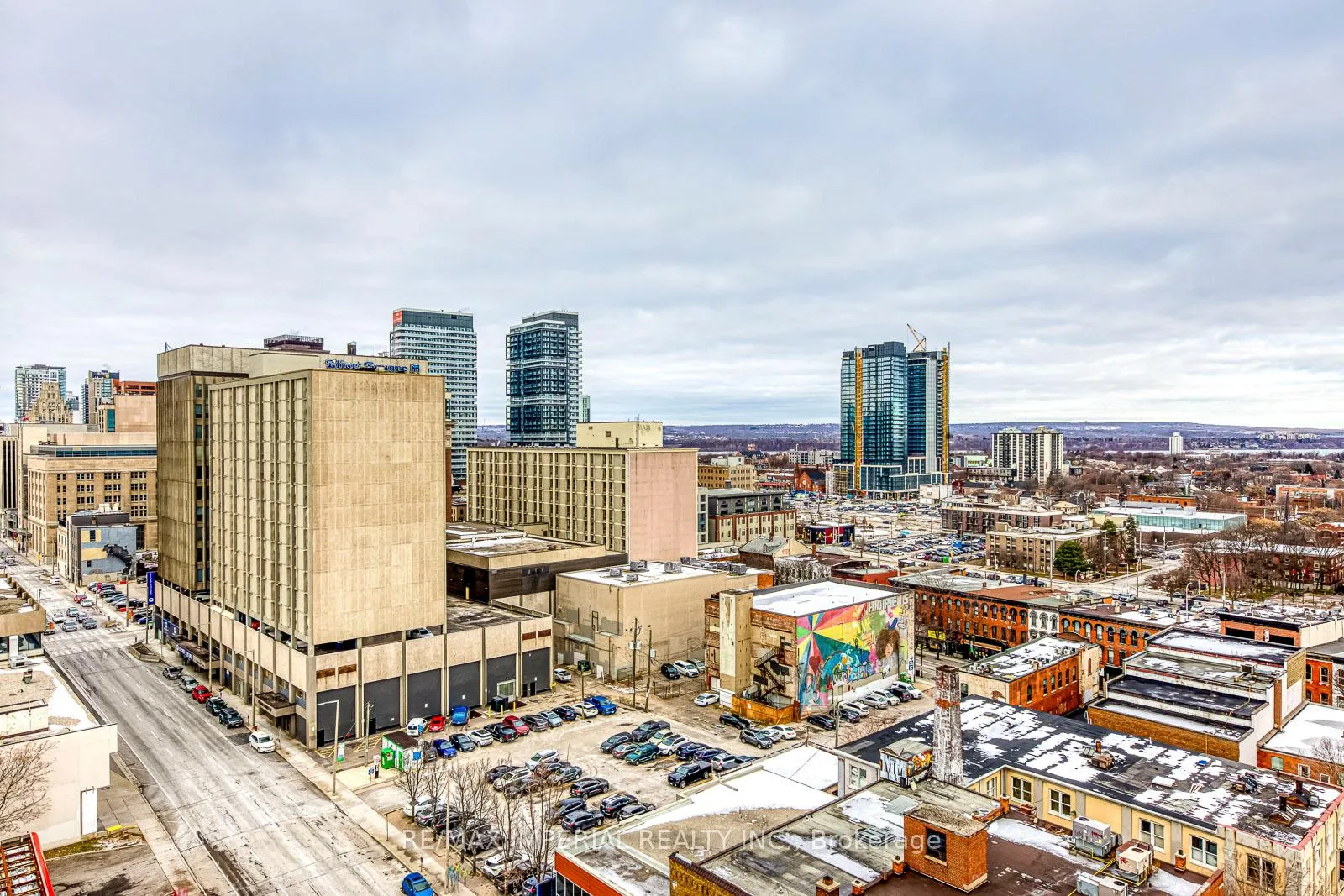 Photo 32 of Unit 1308, 49 Walnut Street S, Hamilton, Corktown — HOMEH