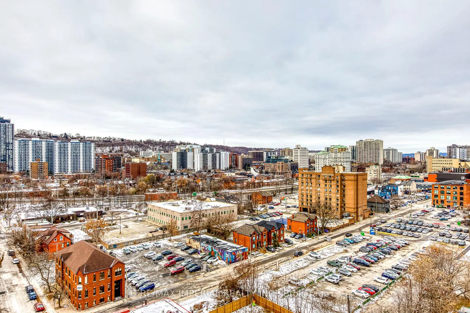 Photo 33 of Unit 1308, 49 Walnut Street S, Hamilton, Corktown — HOMEH