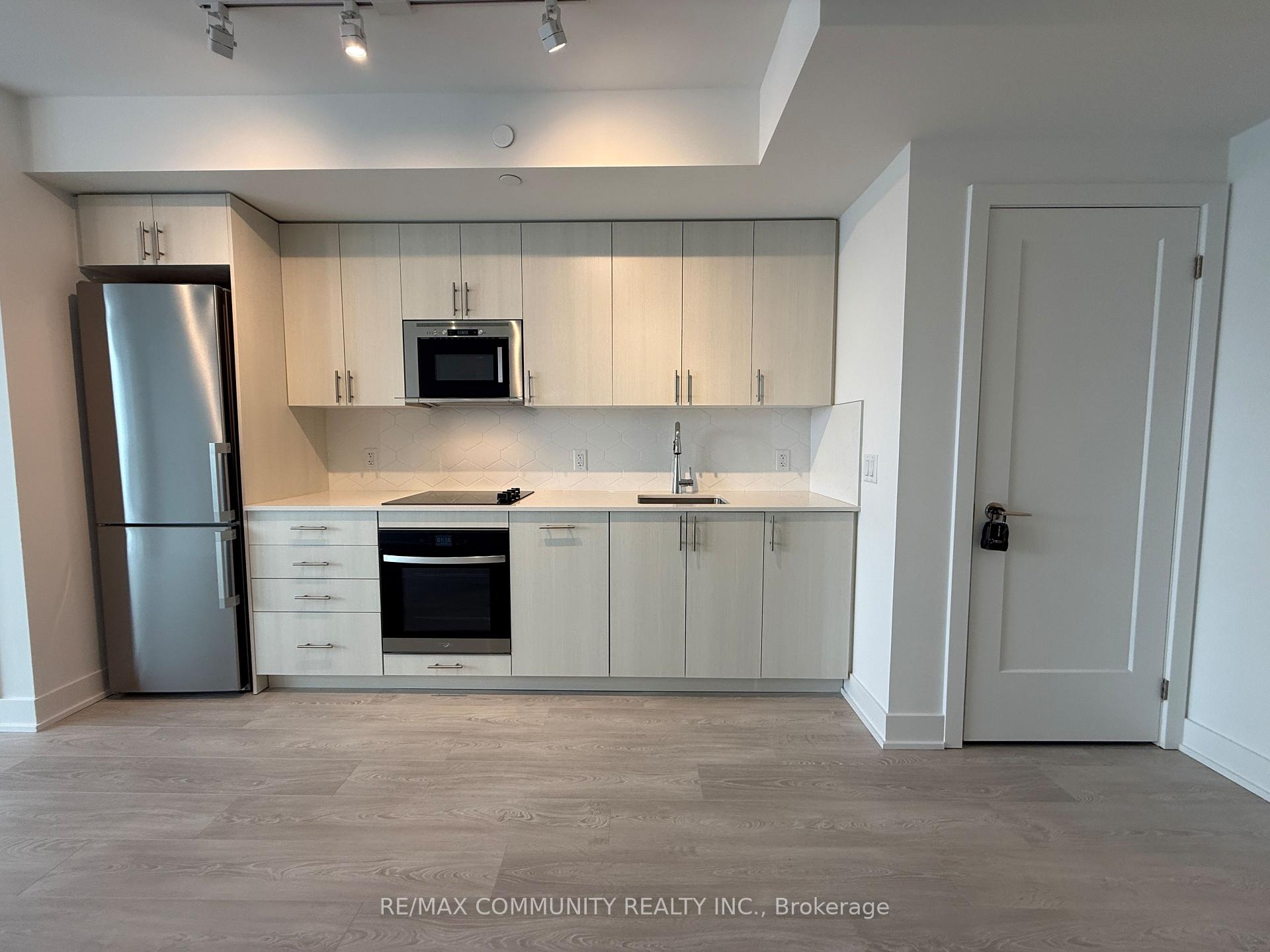 Photo 5 of Unit 1815, 2545 Simcoe Street N, Oshawa, Windfields — HOMEH