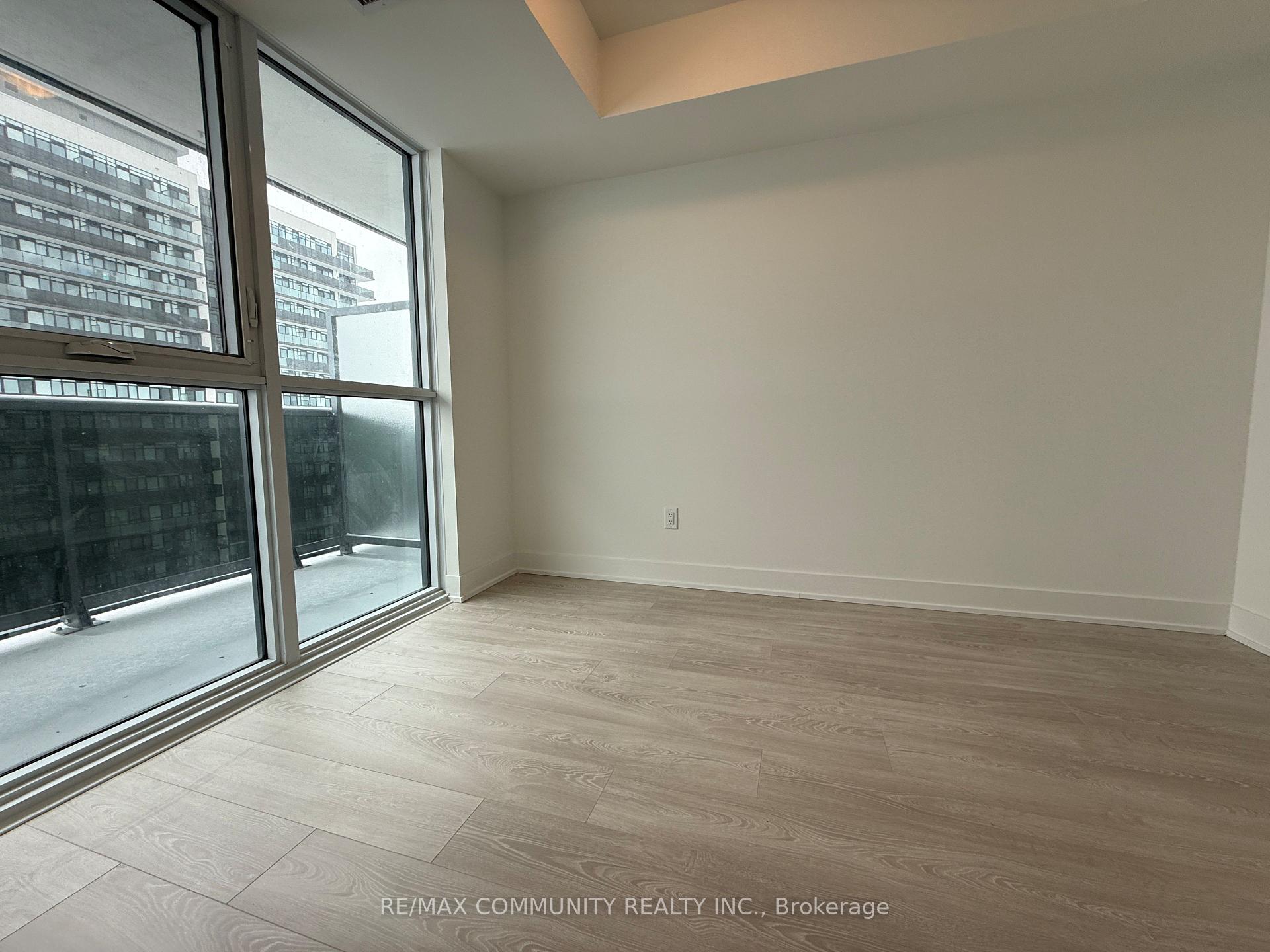 Photo 12 of Unit 1815, 2545 Simcoe Street N, Oshawa, Windfields — HOMEH