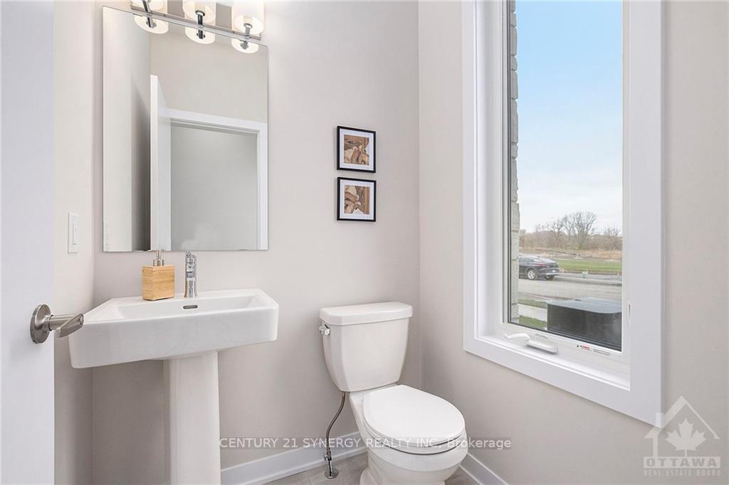 Photo 13 of 233 Conservancy Drive, Ottawa, Barrhaven - Heritage Park — HOMEH