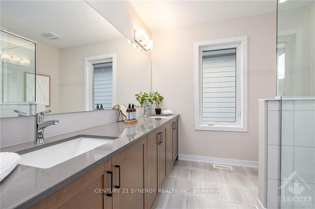 Photo 17 of 233 Conservancy Drive, Ottawa, Barrhaven - Heritage Park — HOMEH