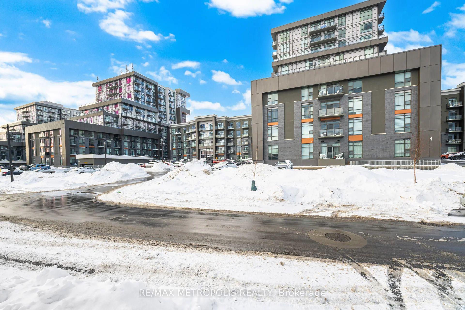 Photo 5 of Unit 118, 460 Dundas Street E, Hamilton, Waterdown — HOMEH