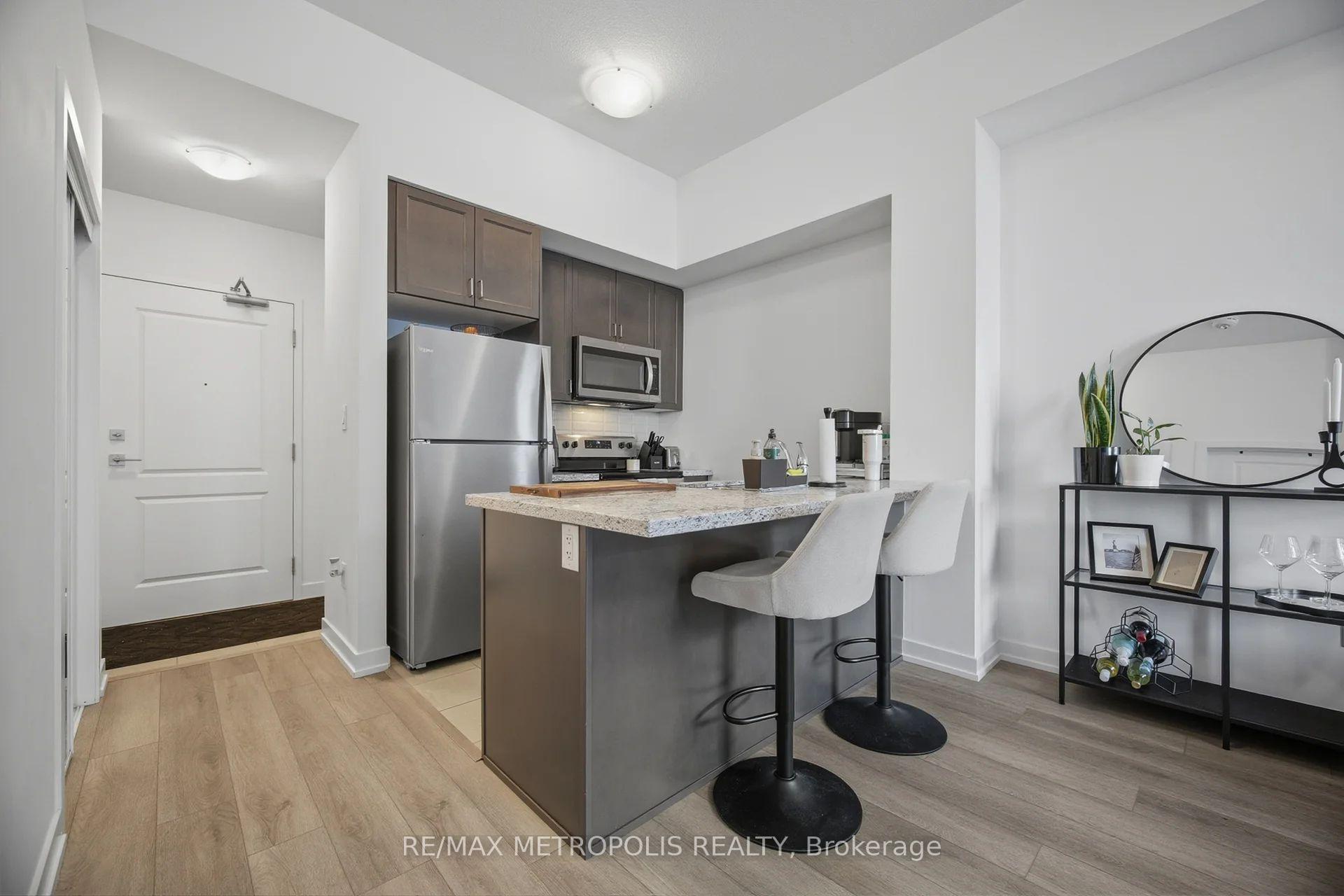 Photo 6 of Unit 118, 460 Dundas Street E, Hamilton, Waterdown — HOMEH