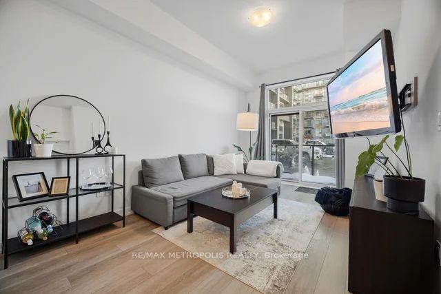 Photo 10 of Unit 118, 460 Dundas Street E, Hamilton, Waterdown — HOMEH