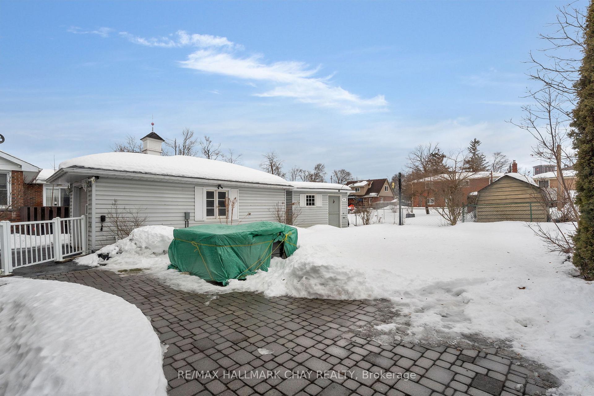 Photo 43 of 50 Newton Street, Barrie, Wellington — HOMEH