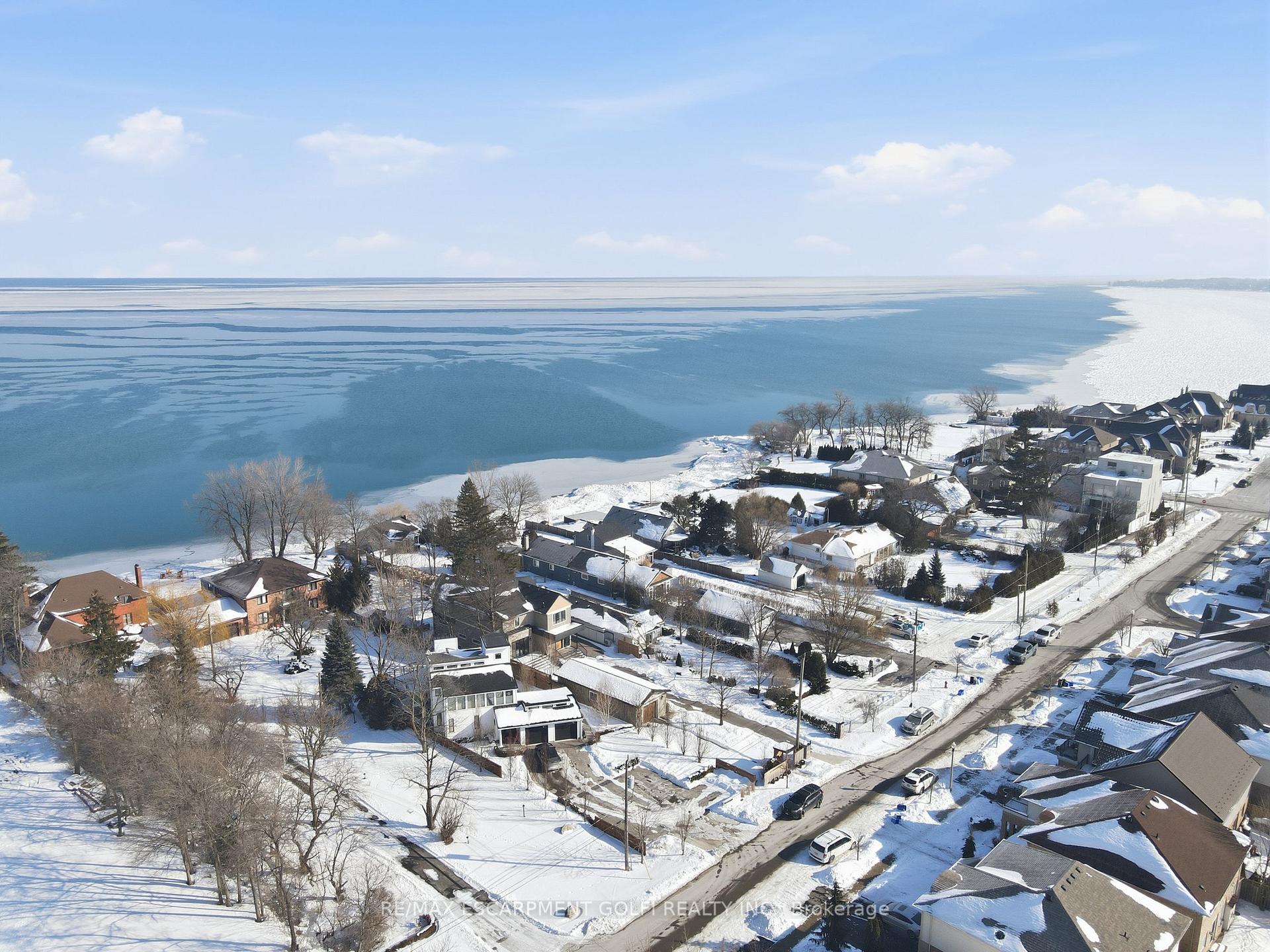 Photo 39 of 20 Lakeshore Drive, Hamilton, Lakeshore — HOMEH