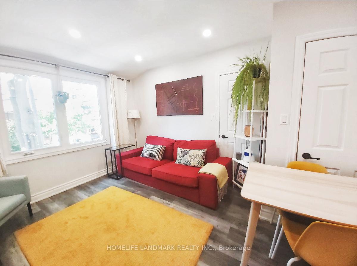 Photo 3 of Unit Upper, 43 Enderby Road, Toronto, East End-Danforth — HOMEH