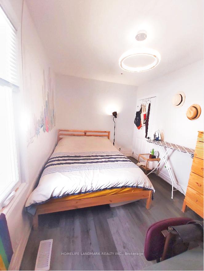 Photo 4 of Unit Upper, 43 Enderby Road, Toronto, East End-Danforth — HOMEH
