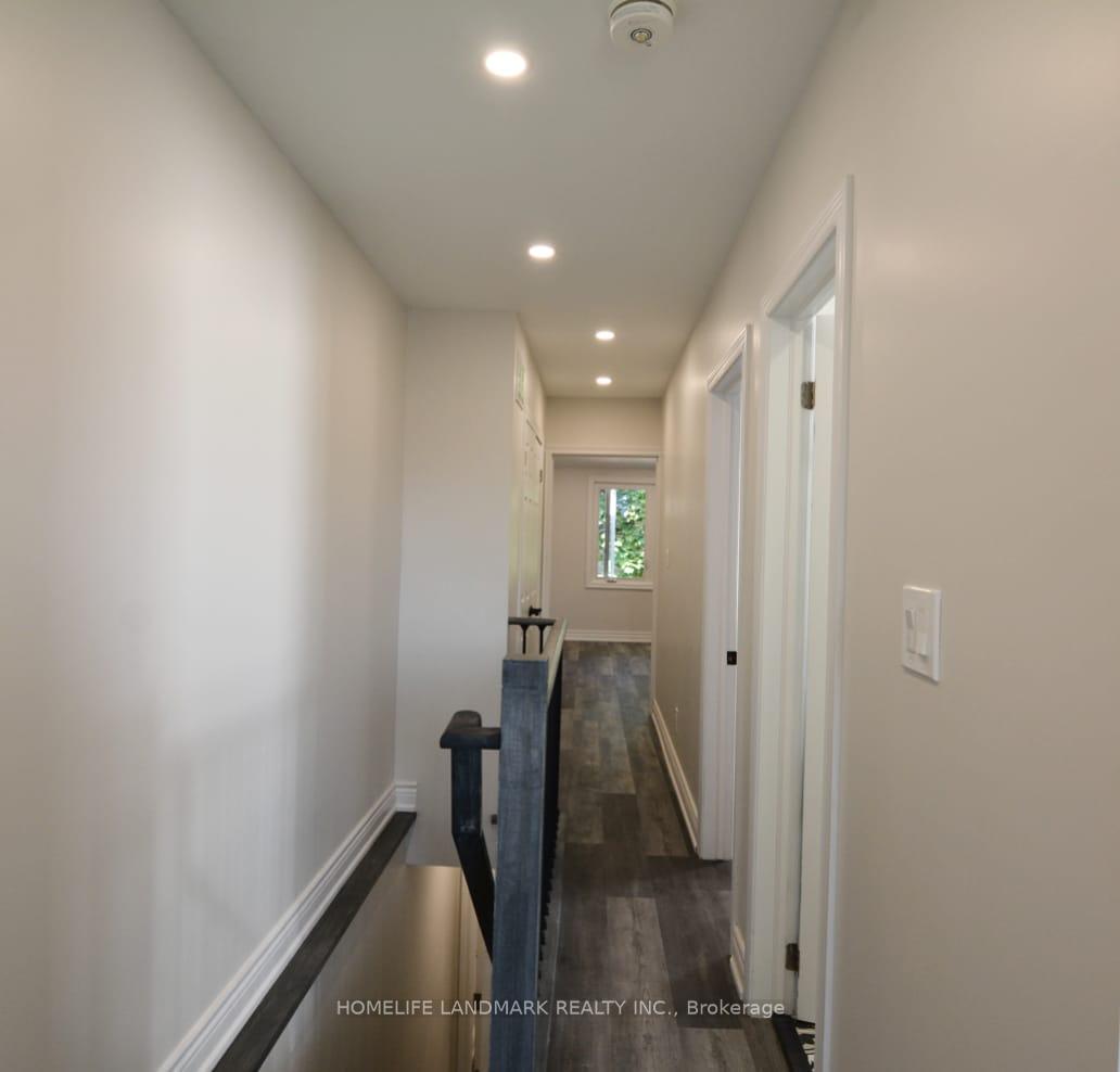 Photo 9 of Unit Upper, 43 Enderby Road, Toronto, East End-Danforth — HOMEH