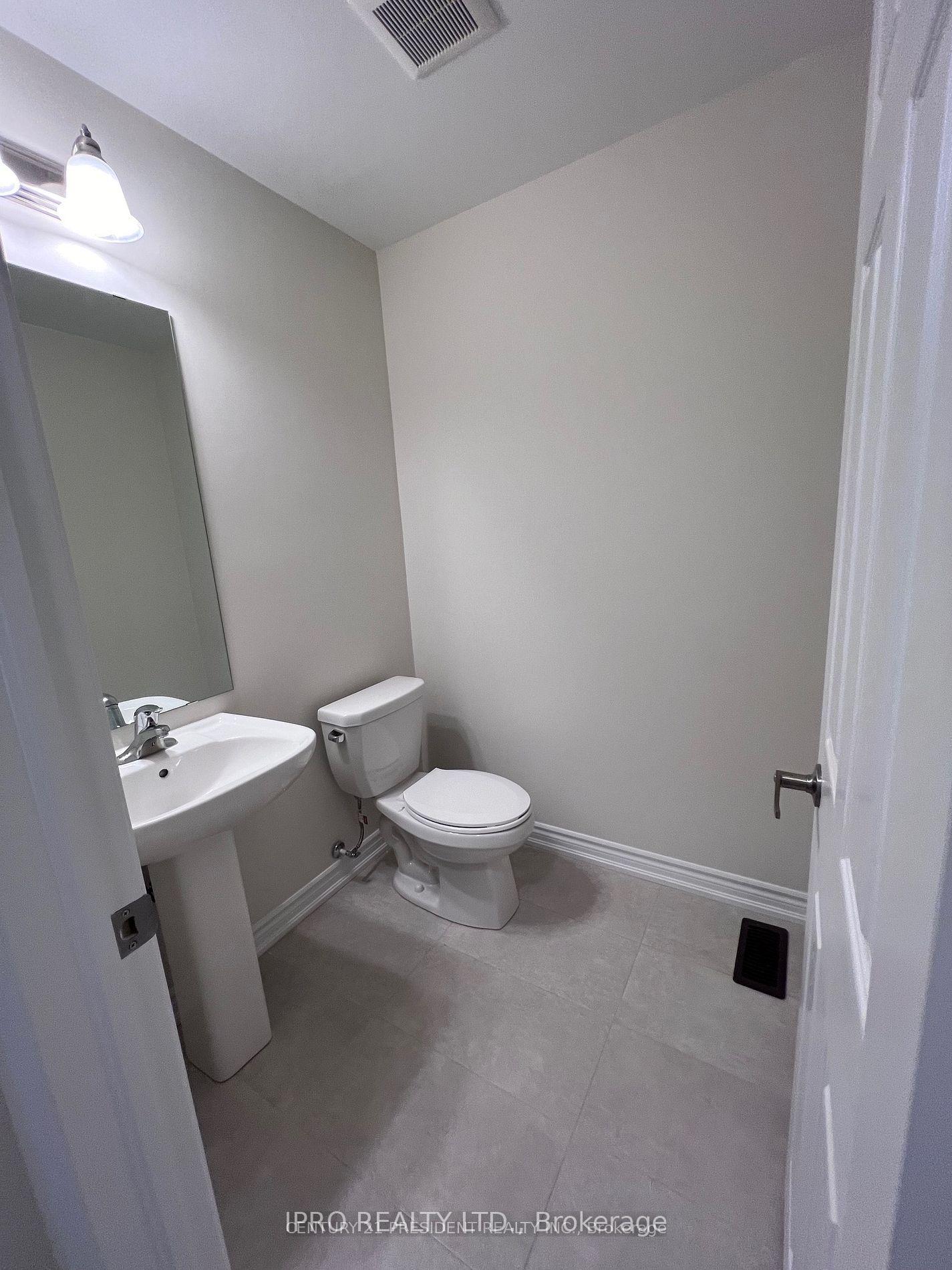 Photo 8 of 1425 Almonte Drive, Burlington, Tyandaga — HOMEH