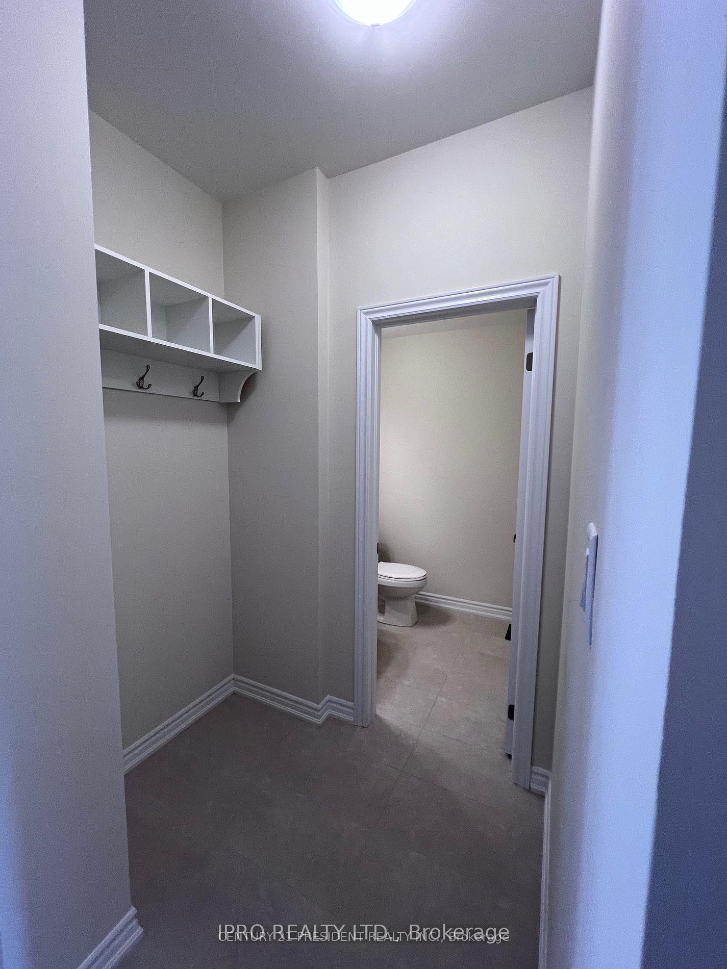 Photo 9 of 1425 Almonte Drive, Burlington, Tyandaga — HOMEH