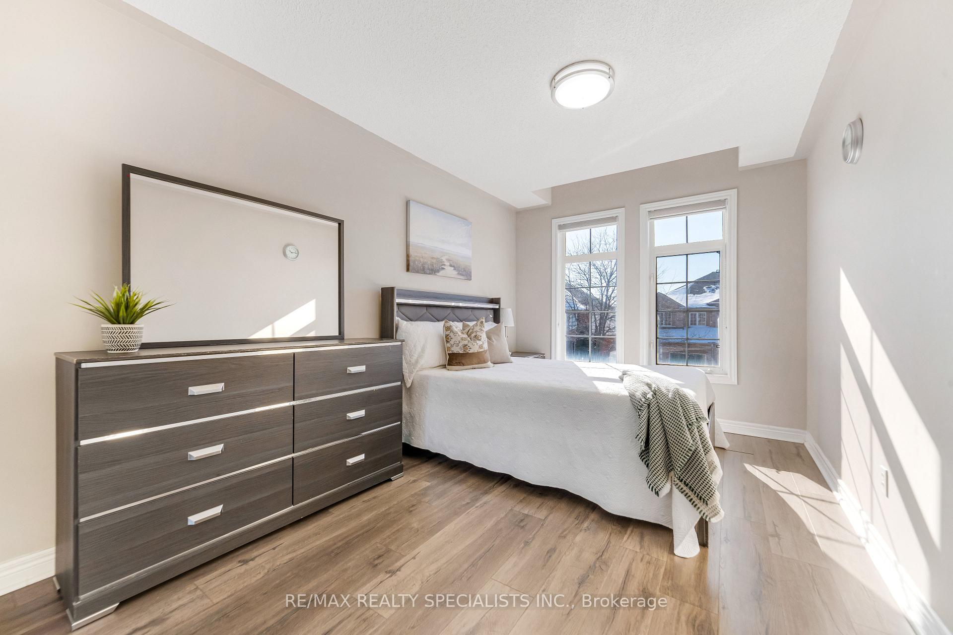 Photo 14 of 11 Traymore Street, Brampton, Fletcher's Meadow — HOMEH