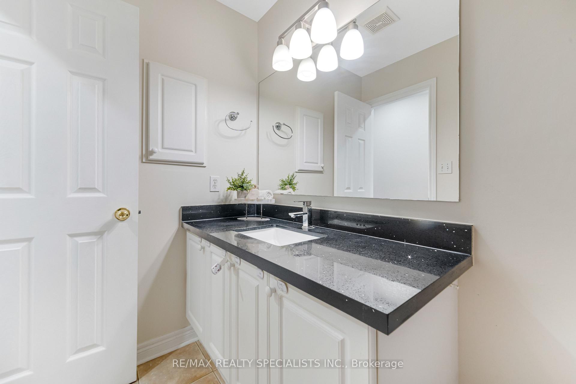 Photo 26 of 11 Traymore Street, Brampton, Fletcher's Meadow — HOMEH
