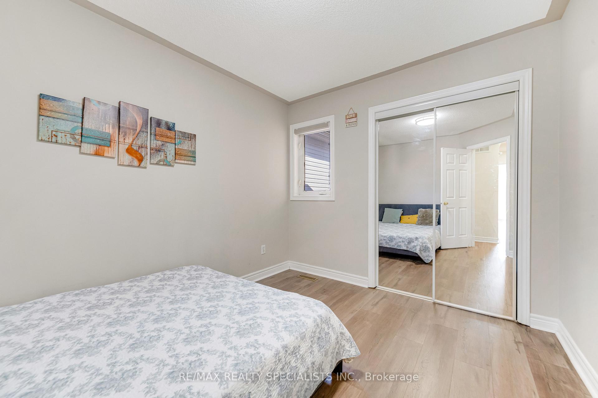 Photo 24 of 11 Traymore Street, Brampton, Fletcher's Meadow — HOMEH