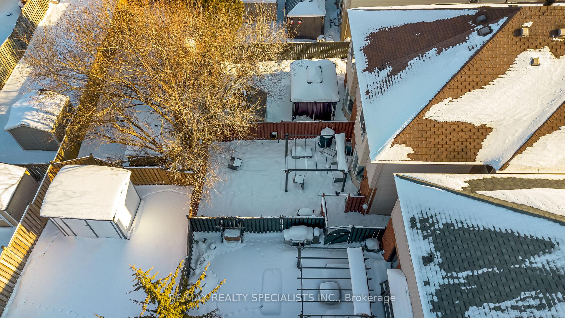 Photo 39 of 11 Traymore Street, Brampton, Fletcher's Meadow — HOMEH