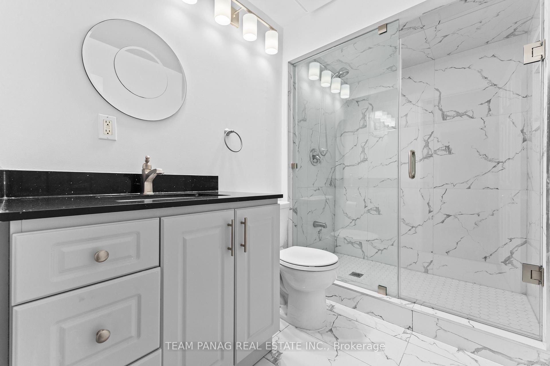 Photo 32 of 28 Oakmeadow Drive, Brampton, Fletcher's Meadow — HOMEH