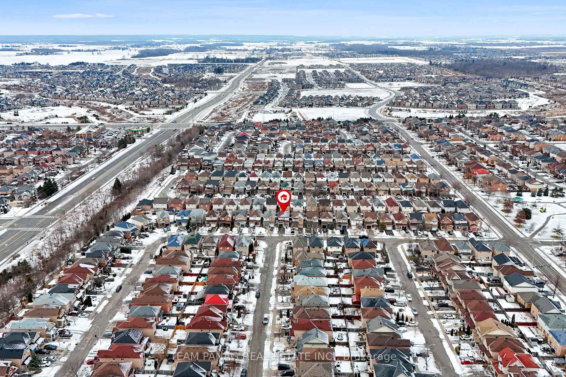 Photo 27 of 28 Oakmeadow Drive, Brampton, Fletcher's Meadow — HOMEH