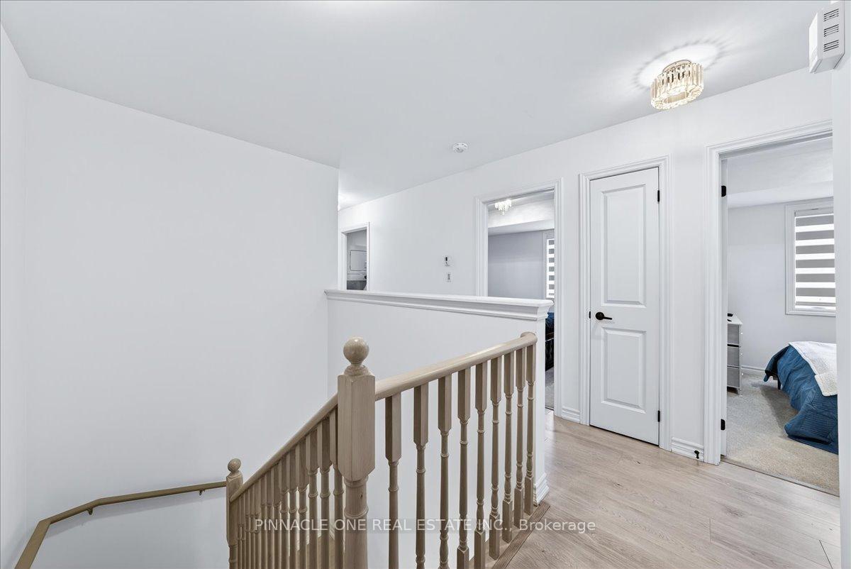 Photo 14 of Unit 4, 41 Pumpkin Corner Crescent, Barrie, Rural Barrie Southeast — HOMEH