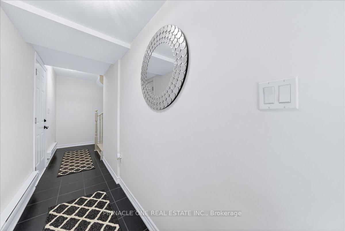 Photo 21 of Unit 4, 41 Pumpkin Corner Crescent, Barrie, Rural Barrie Southeast — HOMEH