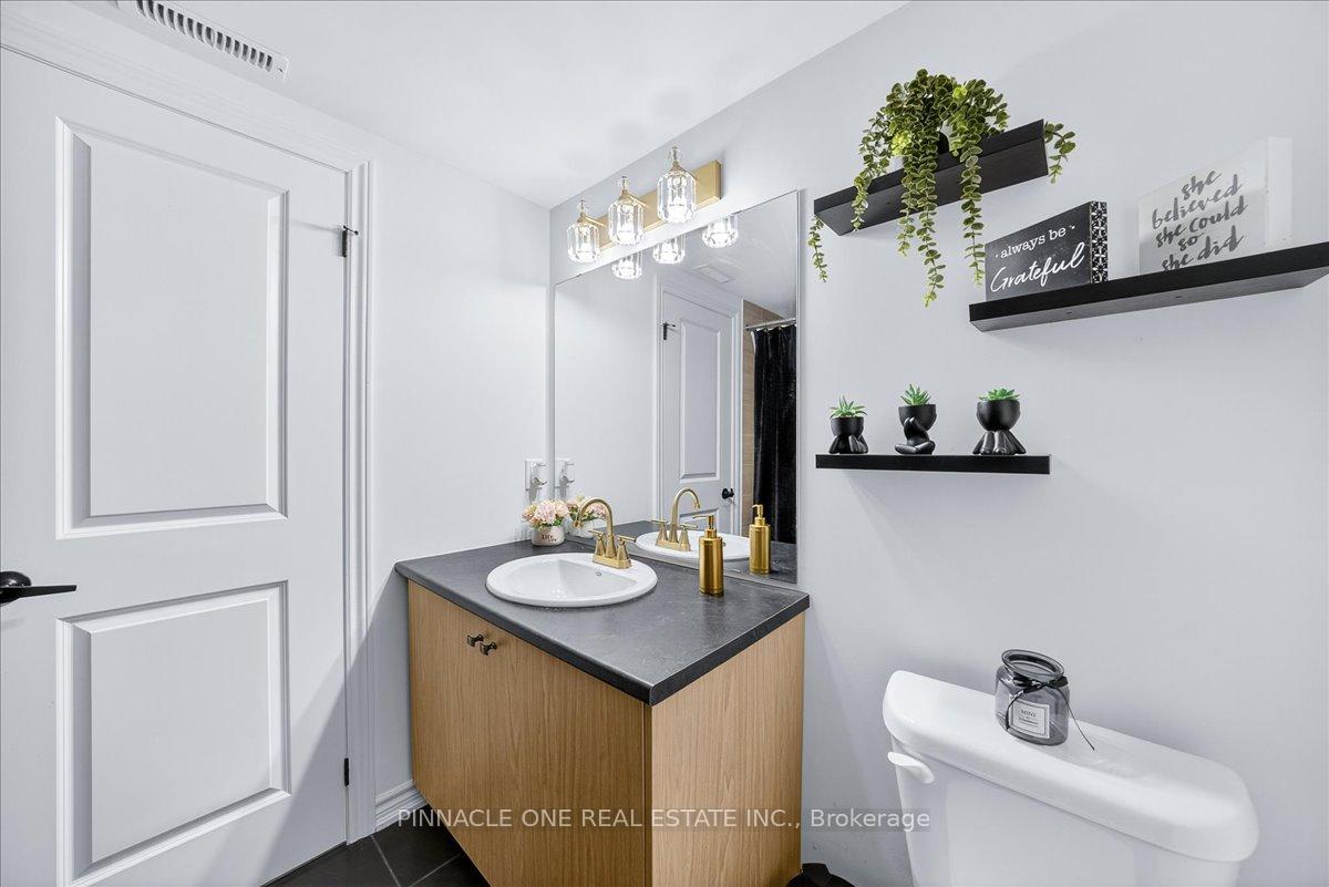 Photo 27 of Unit 4, 41 Pumpkin Corner Crescent, Barrie, Rural Barrie Southeast — HOMEH