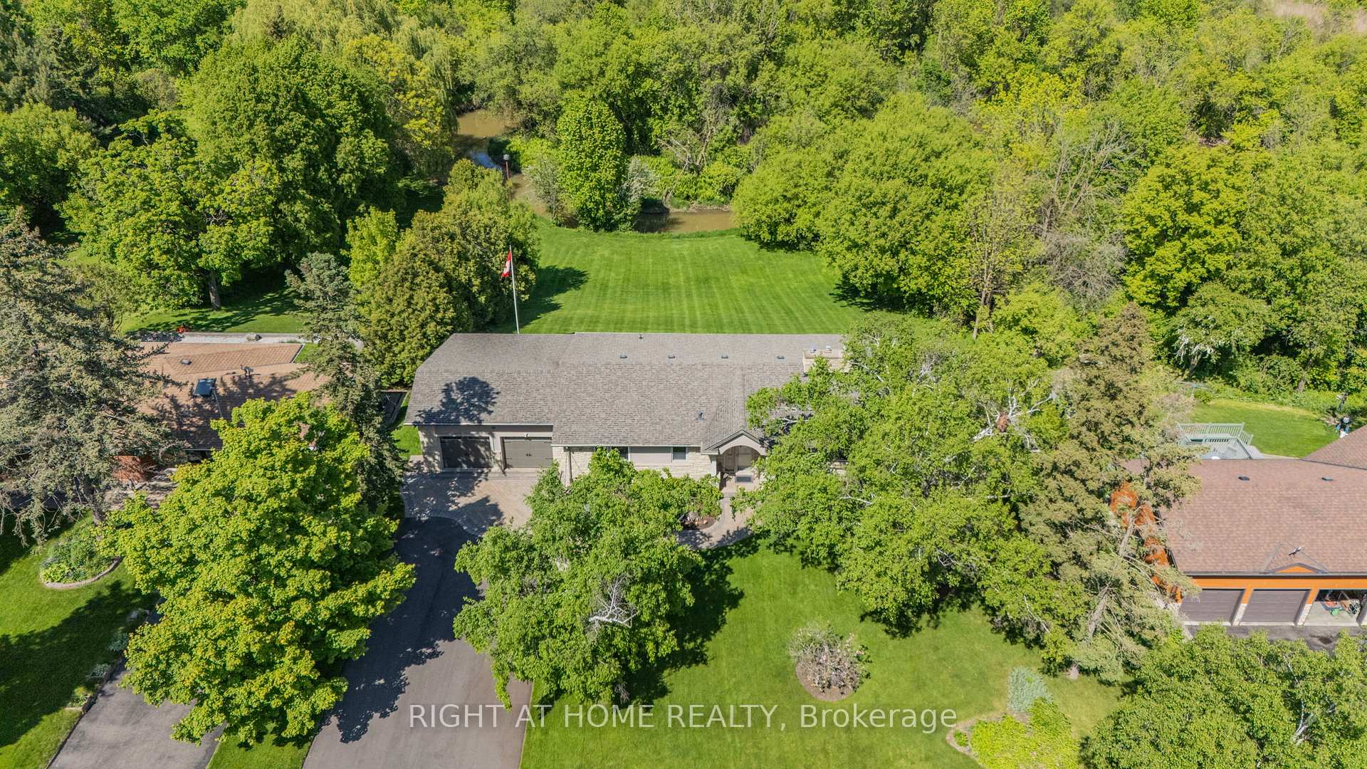 Photo 1 of 42 Valleyview Road, Brampton, Snelgrove — HOMEH