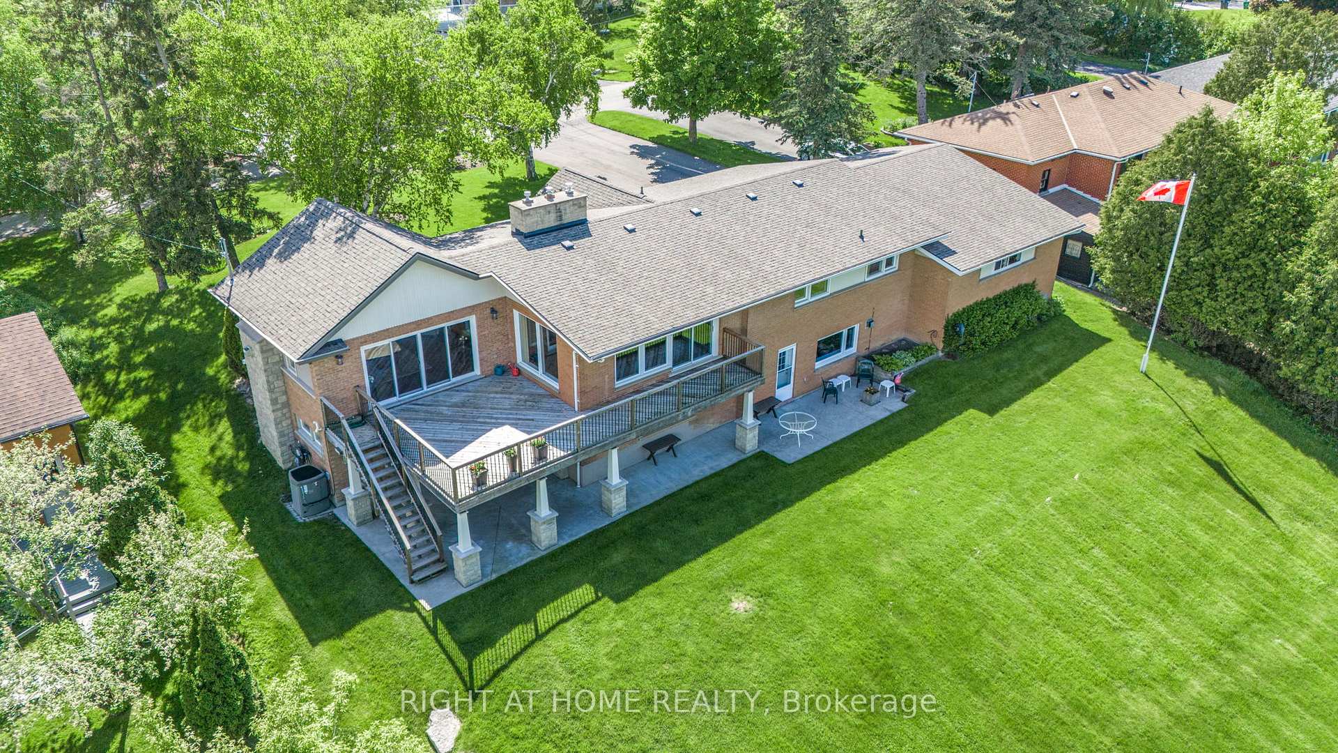 Photo 7 of 42 Valleyview Road, Brampton, Snelgrove — HOMEH