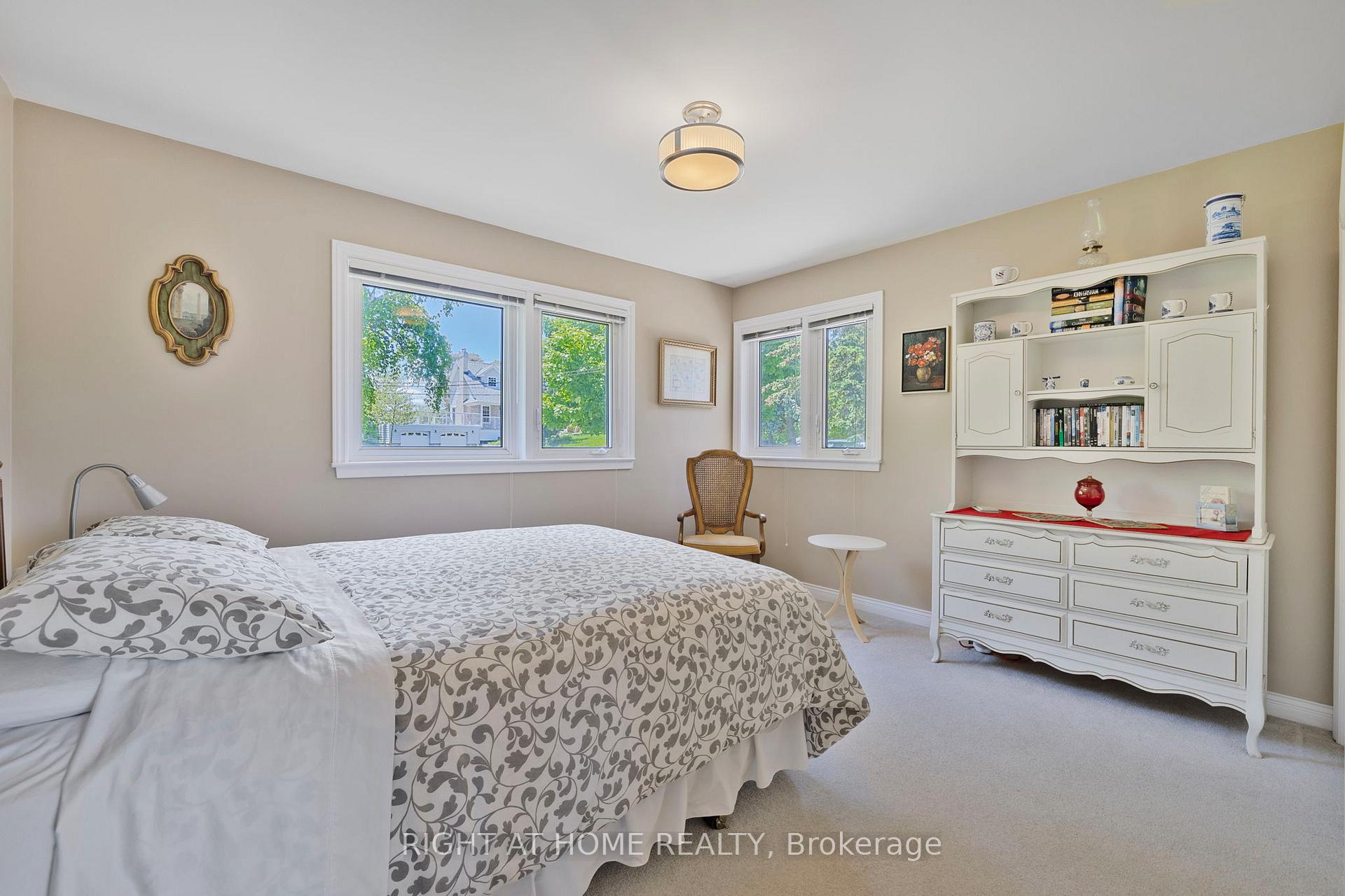 Photo 19 of 42 Valleyview Road, Brampton, Snelgrove — HOMEH