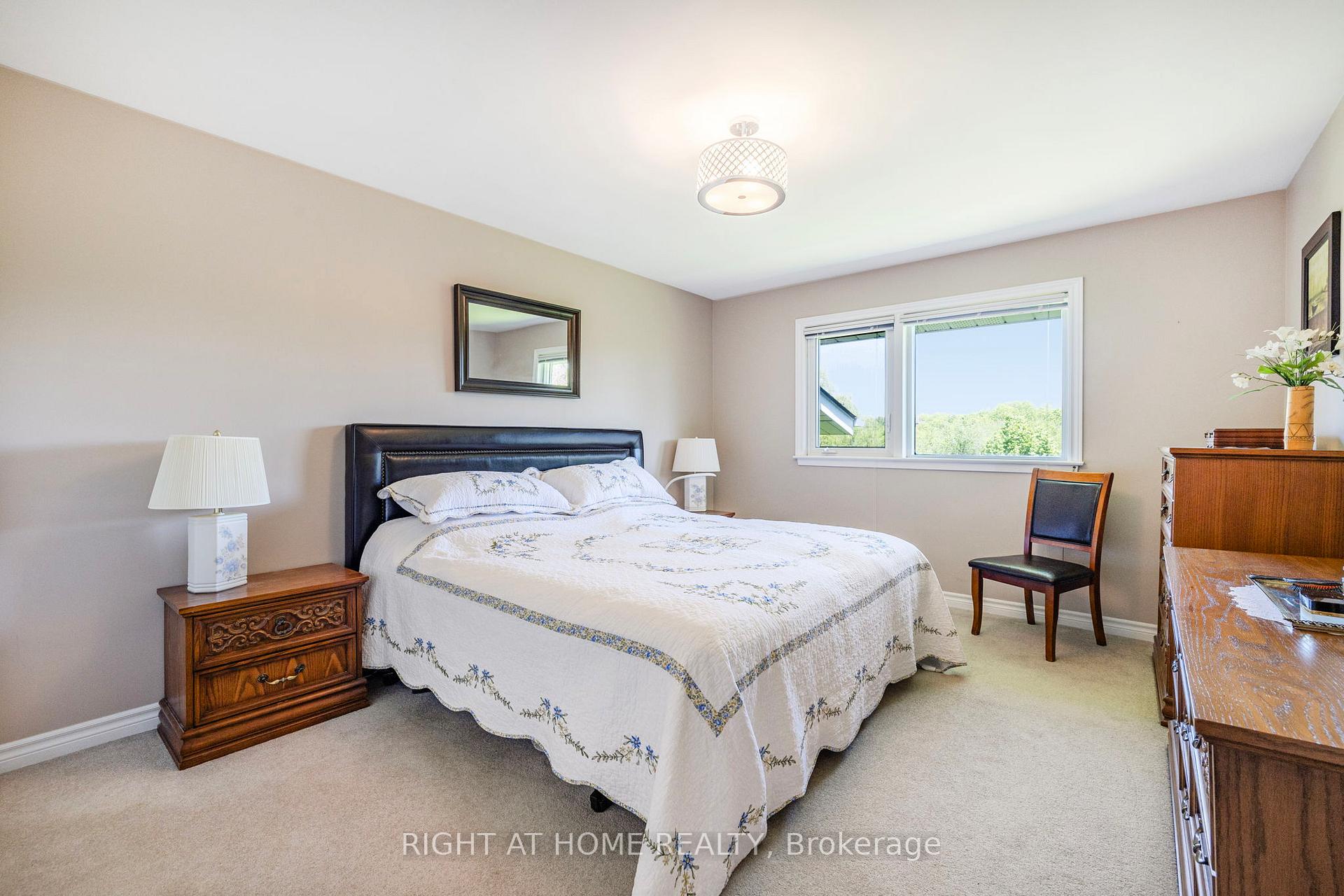 Photo 21 of 42 Valleyview Road, Brampton, Snelgrove — HOMEH