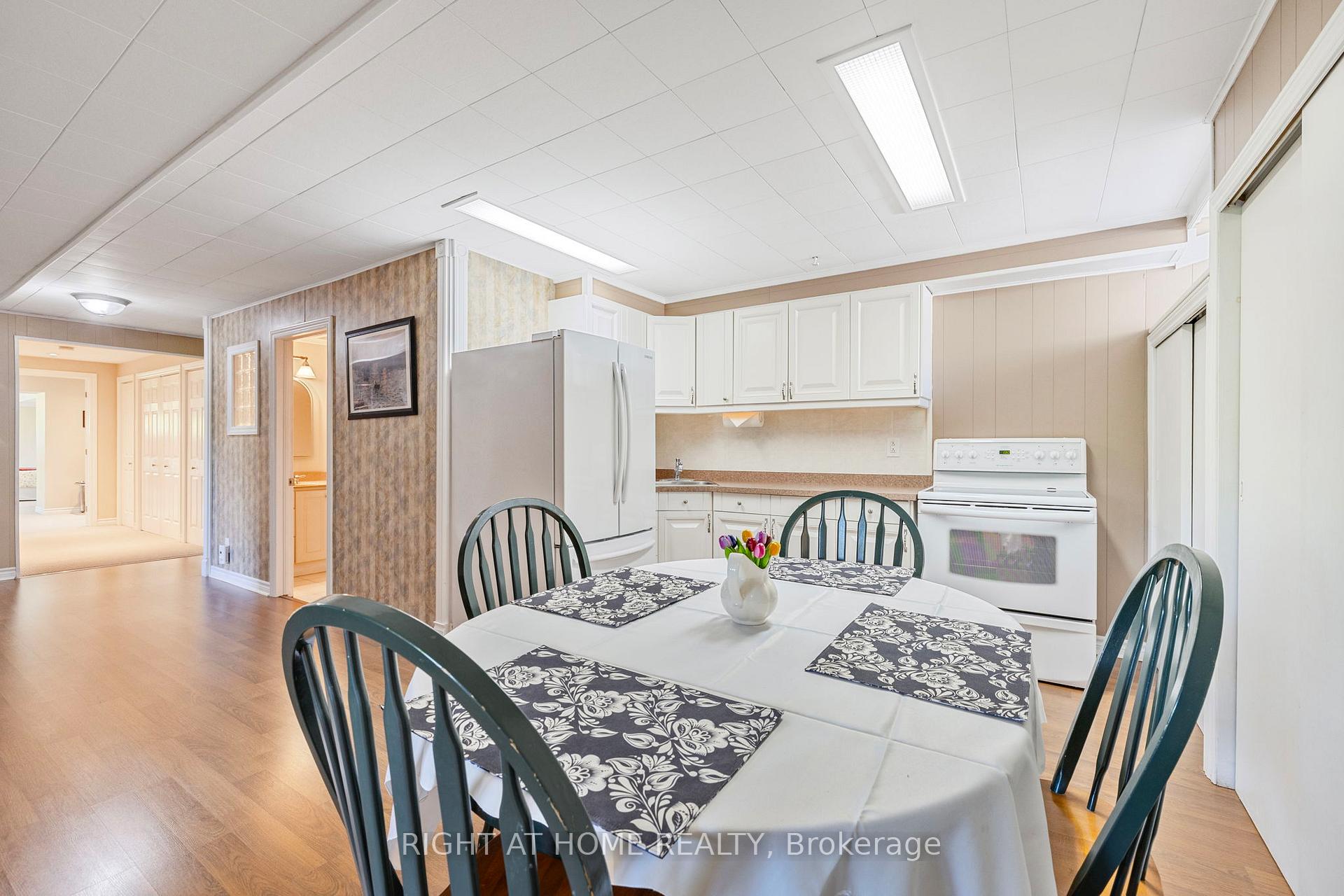 Photo 26 of 42 Valleyview Road, Brampton, Snelgrove — HOMEH