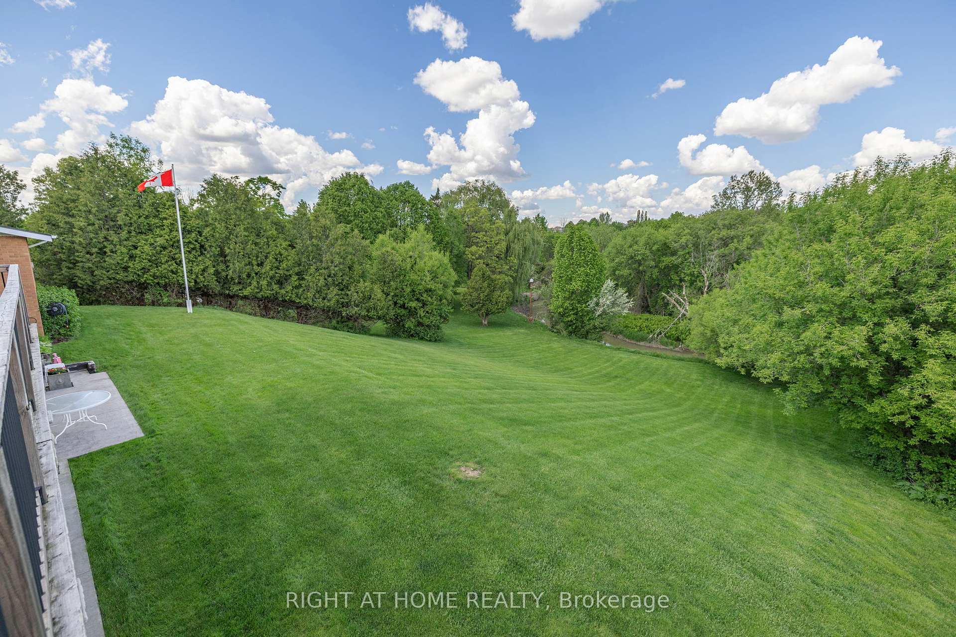 Photo 37 of 42 Valleyview Road, Brampton, Snelgrove — HOMEH