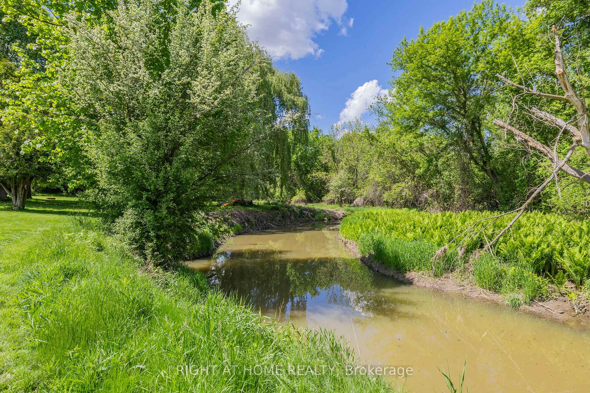 Photo 49 of 42 Valleyview Road, Brampton, Snelgrove — HOMEH
