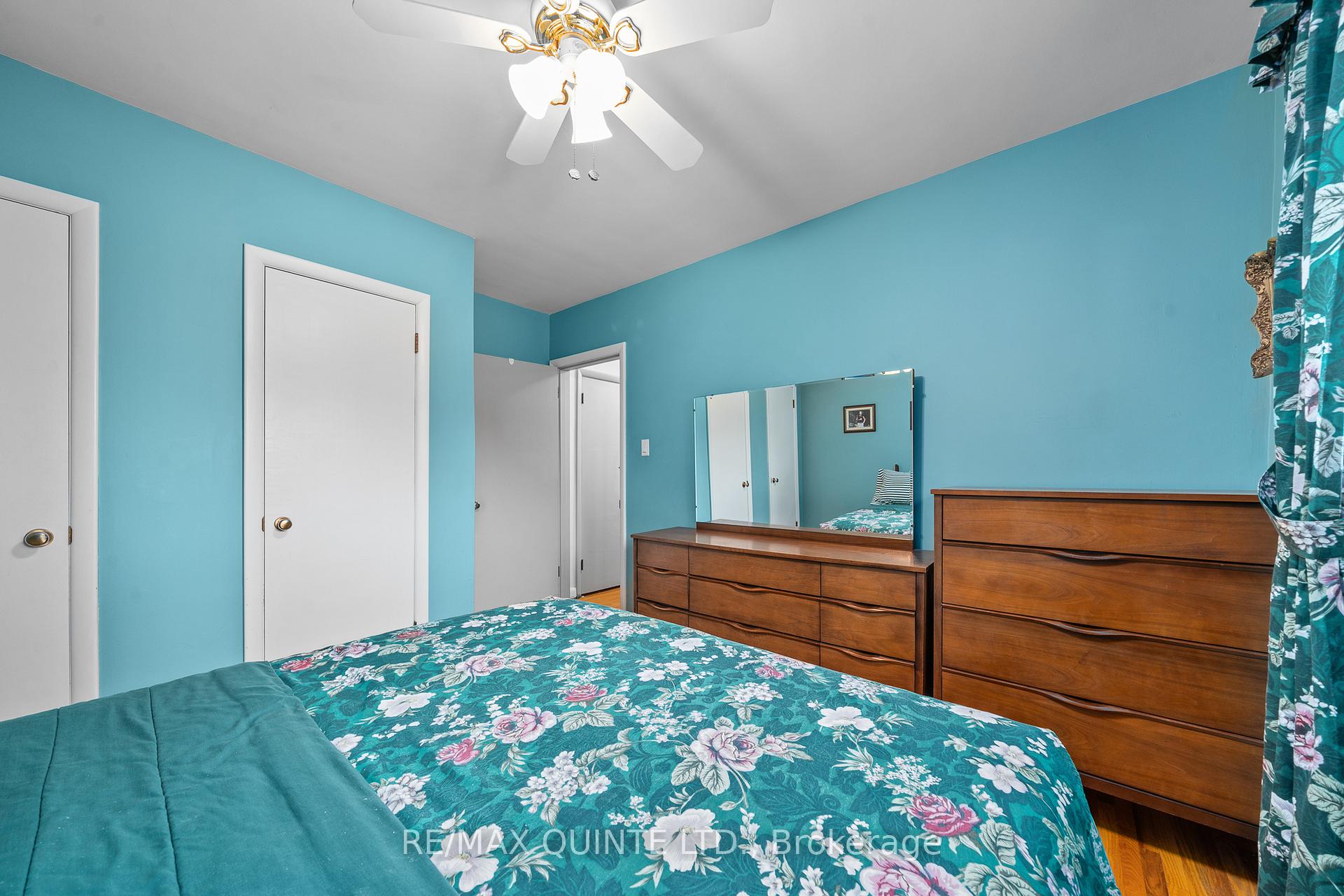 Photo 12 of 20 Alfred Drive, Belleville, Belleville Ward — HOMEH