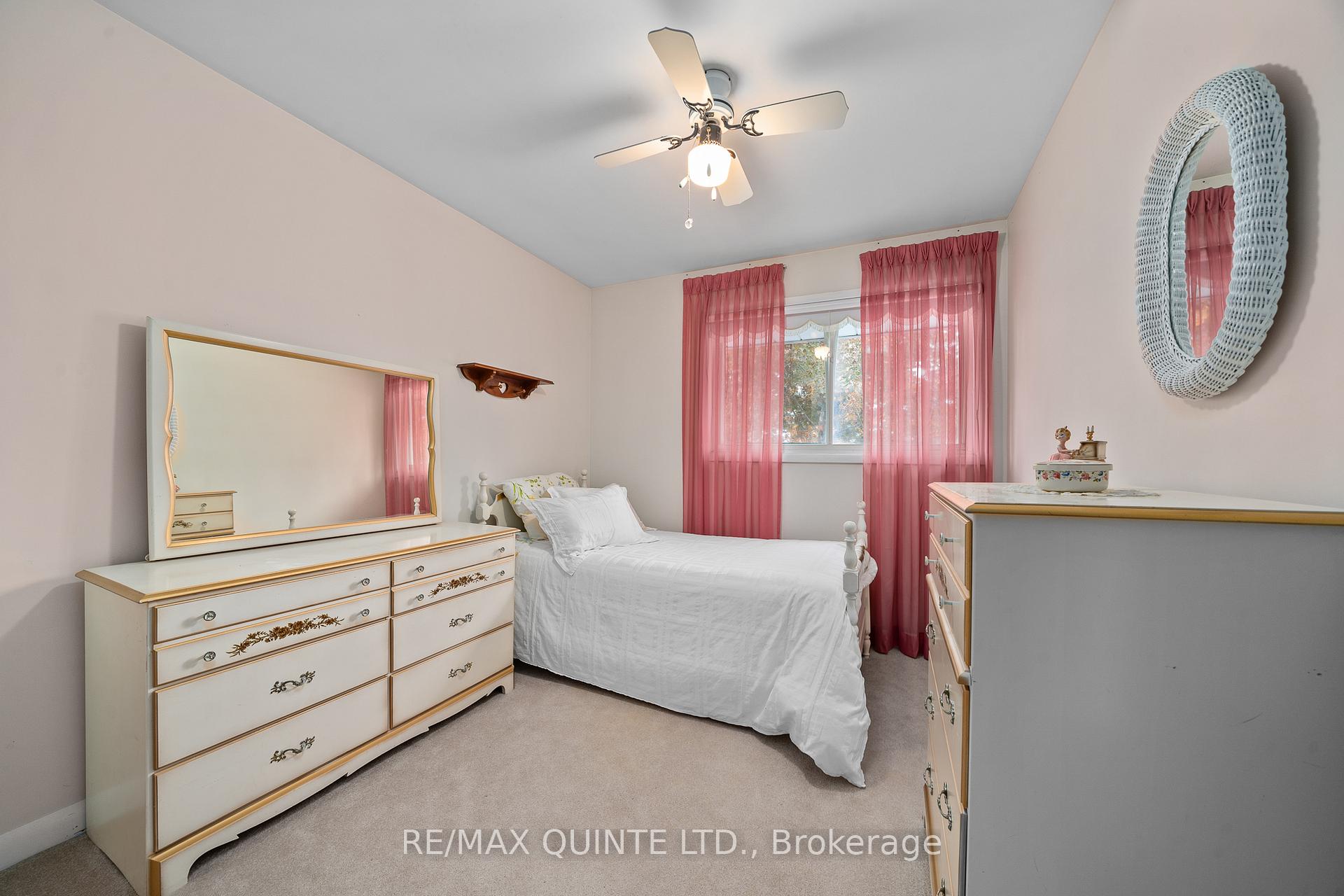 Photo 16 of 20 Alfred Drive, Belleville, Belleville Ward — HOMEH