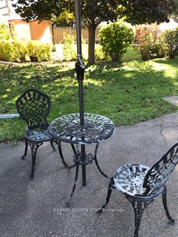 Photo 33 of 20 Alfred Drive, Belleville, Belleville Ward — HOMEH